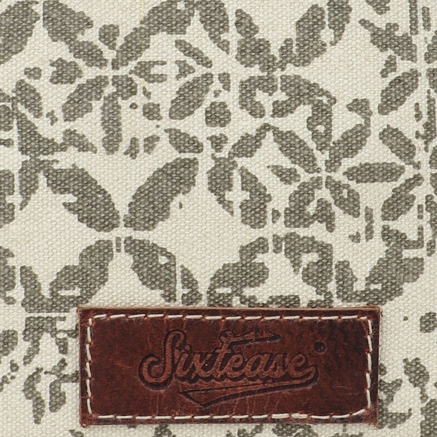 Sixtease Bags USA - The Charlee Crossbody Bag