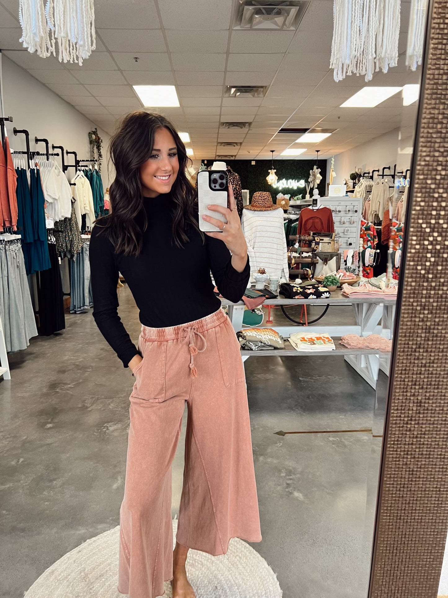 Ribbed Long Sleeve Turtleneck Top (S-L)(2 Colors)