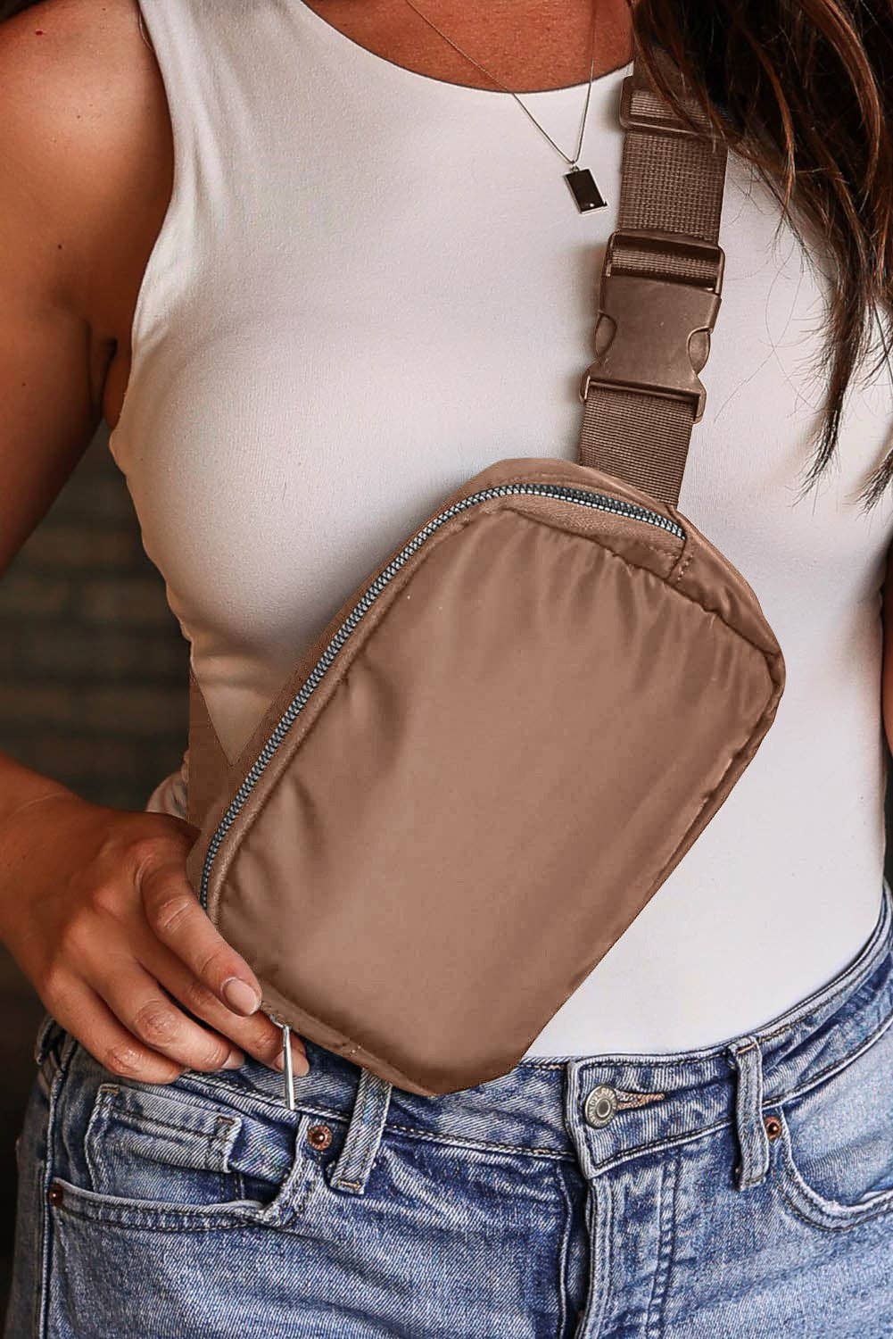 Casual Waterproof Zipped Crossbody Chest Bag