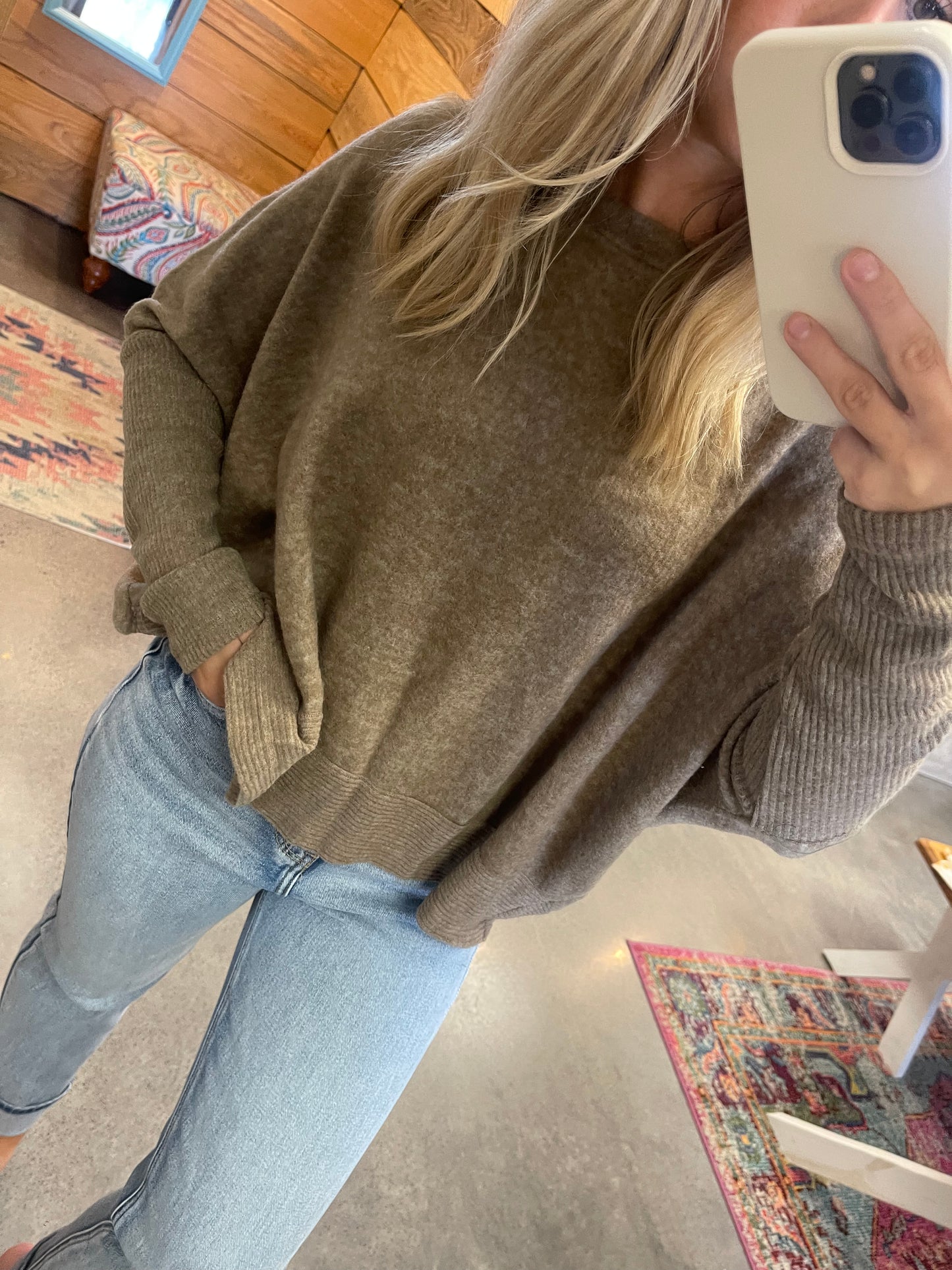 The Janna Sue Sweater (2 Colors)