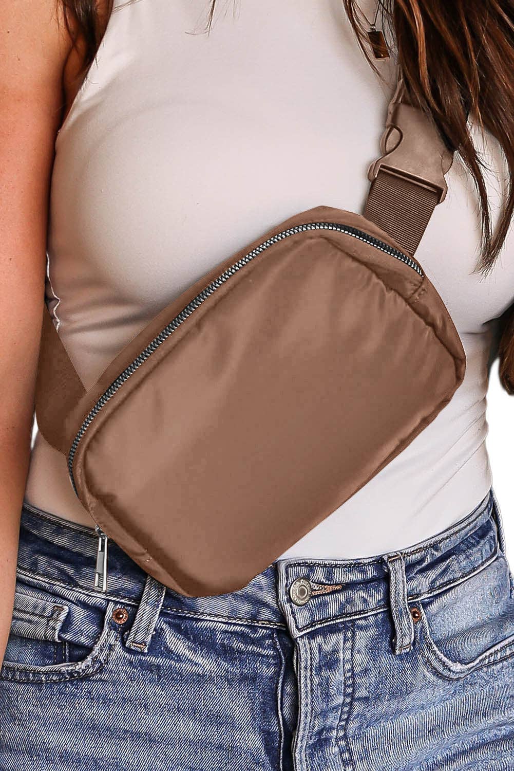 Casual Waterproof Zipped Crossbody Chest Bag
