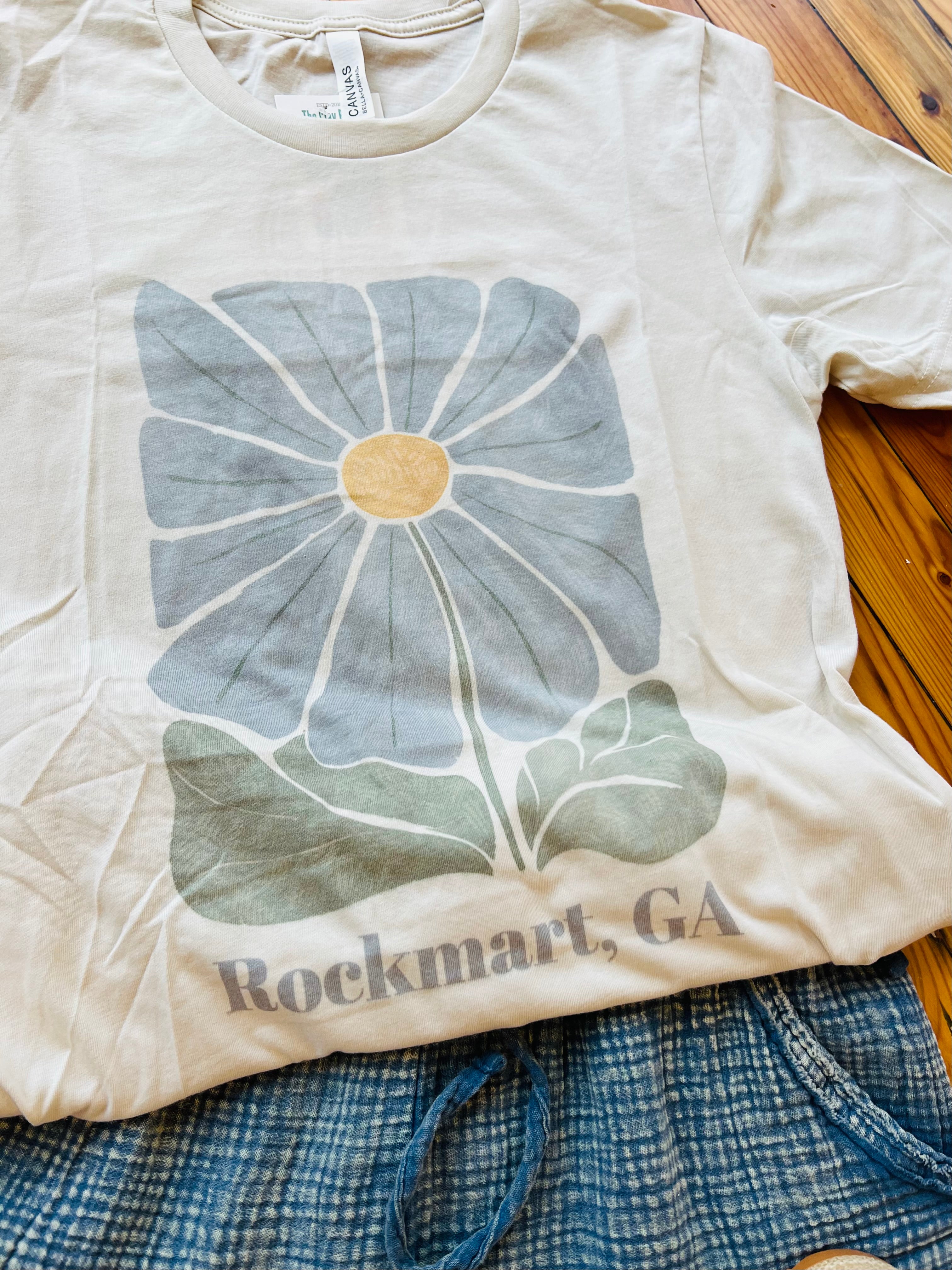 Rockmart, GA Flower Graphic Tee (S-3X)