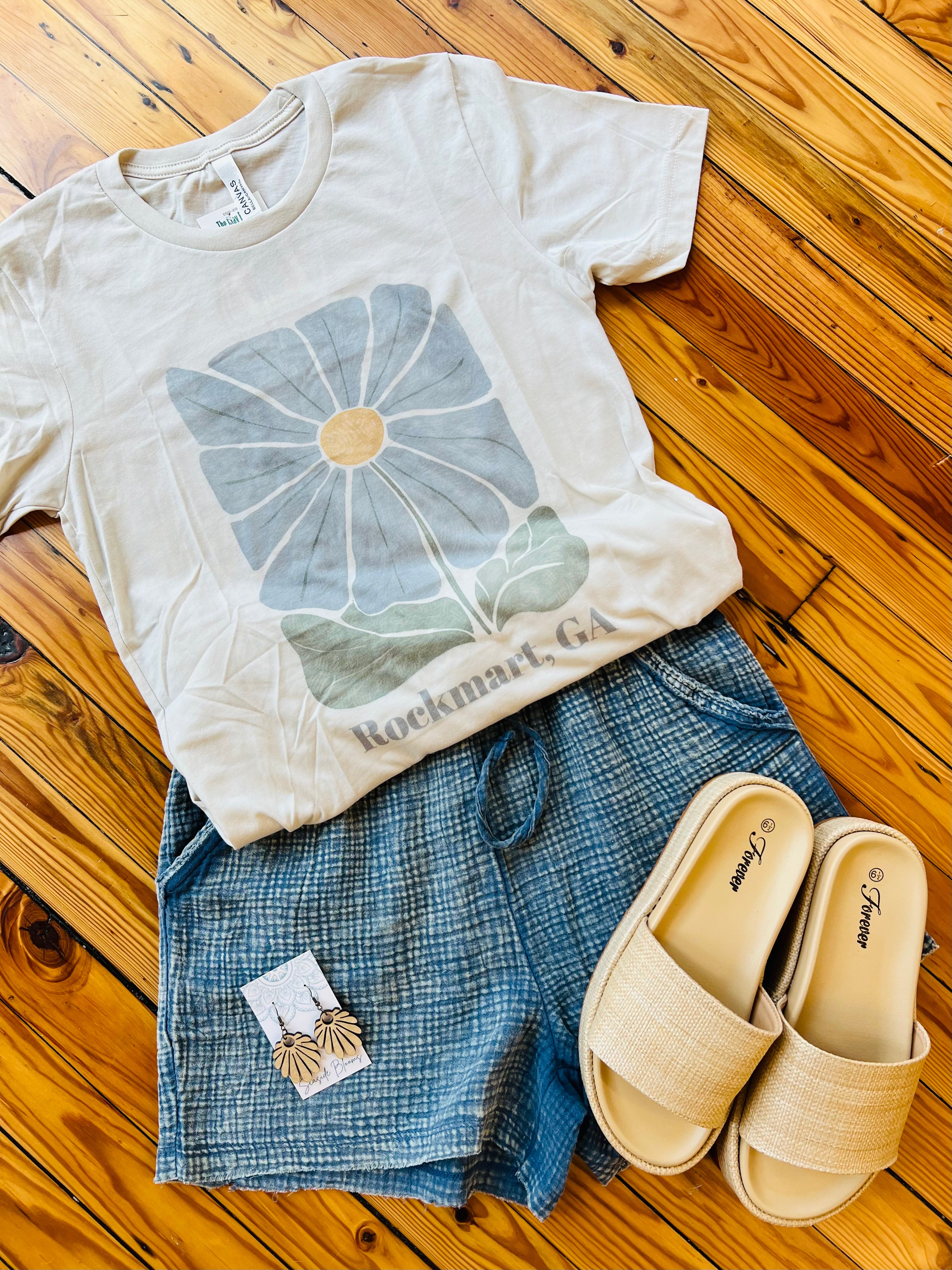 Rockmart, GA Flower Graphic Tee (S-3X)