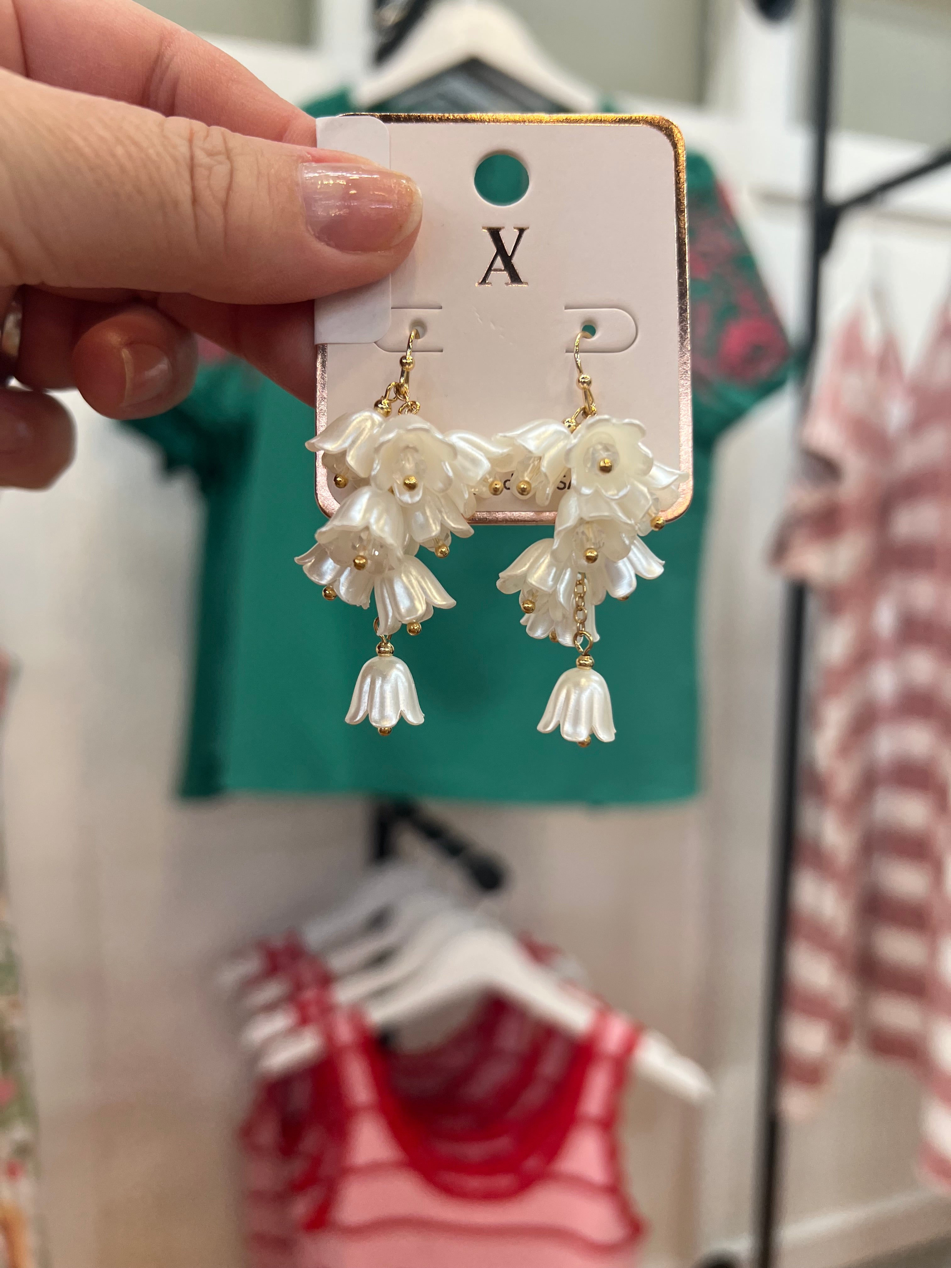 Pearl Flower Charms Chain Dangle Earrings