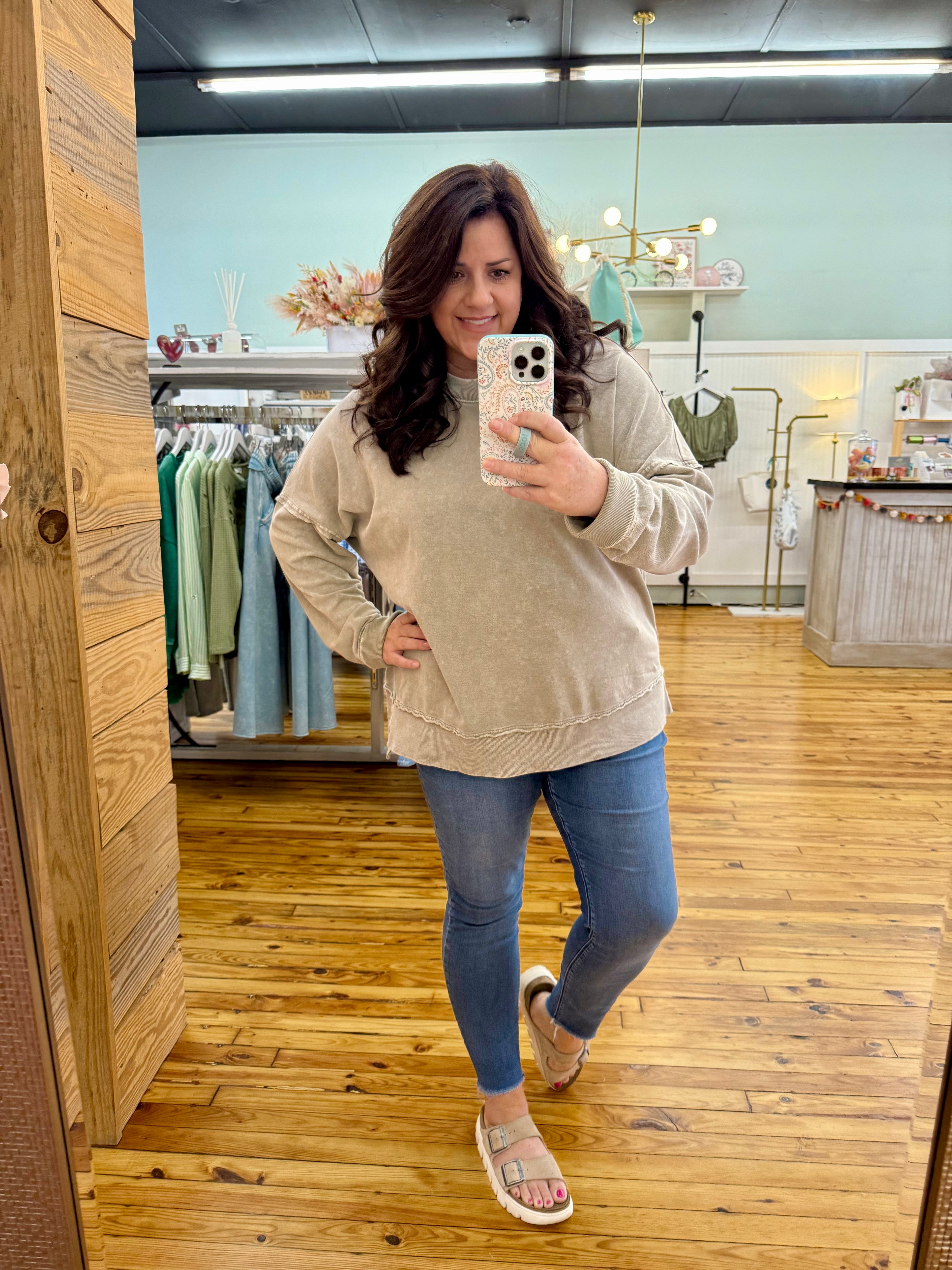 The Cora Pullover (Plus)(2 Colors)