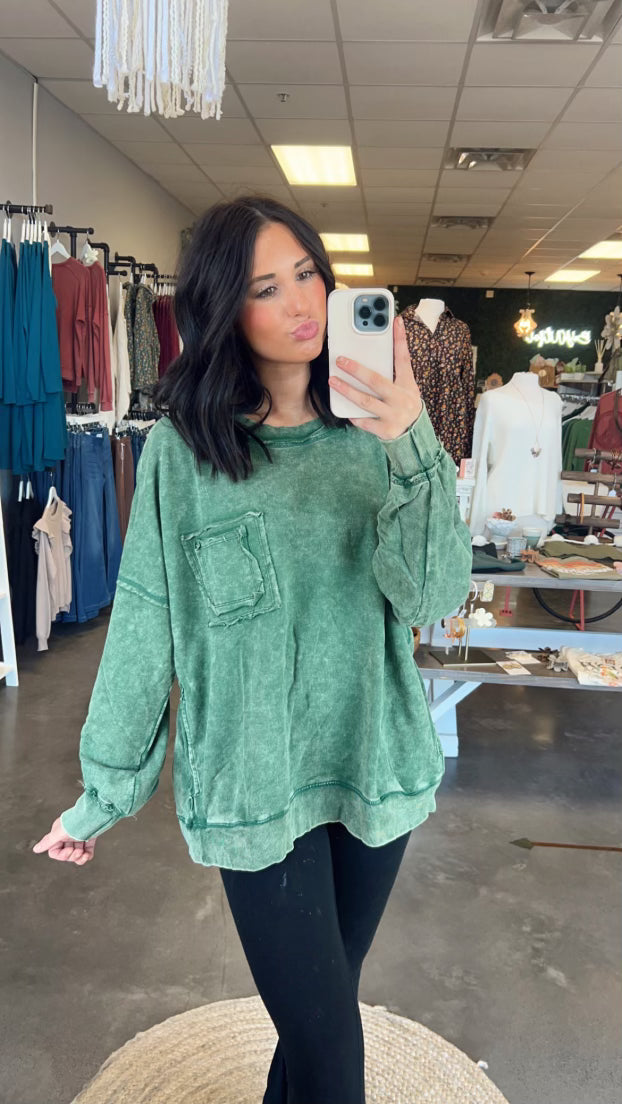 The Kimmie (PLUS) Sweatshirt w/ Chest Pocket (2 colors)(1X-3X)