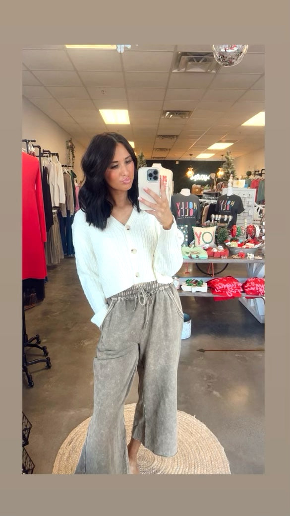 The Chelsea Washed French Terry Pants (S-L)