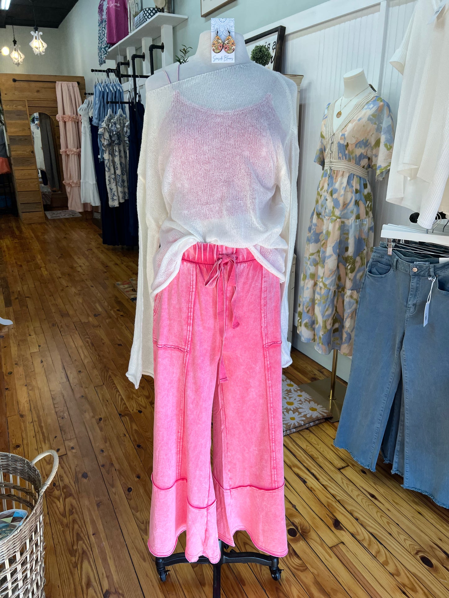 Solid Color Hollow Knit Top Apricot White (S-L)