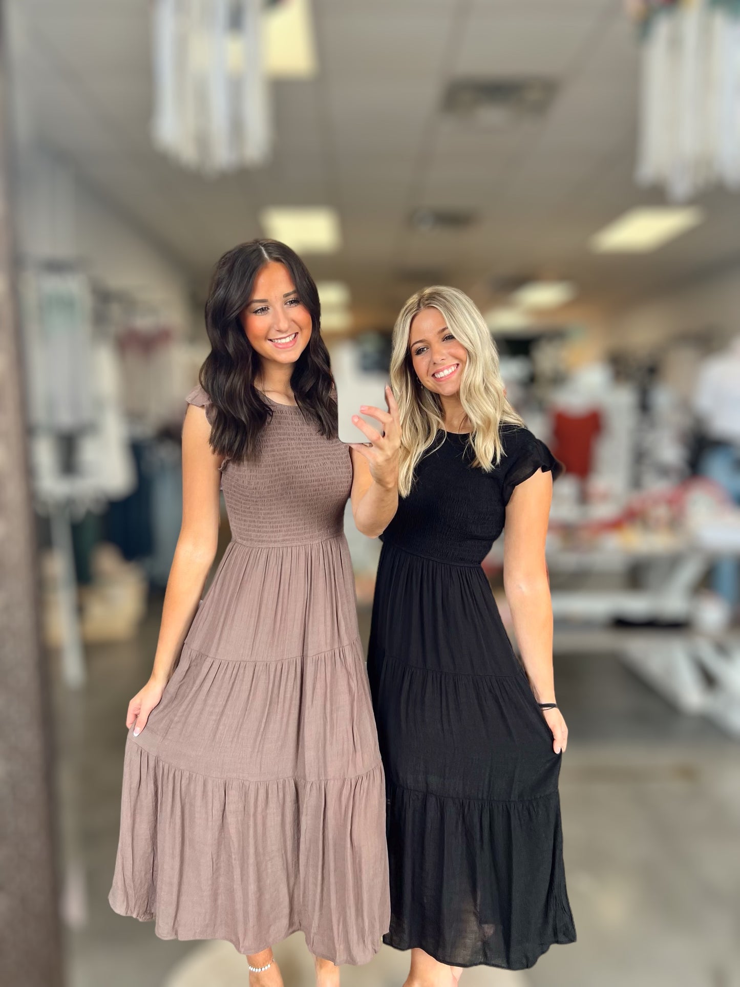 Smocked Tiered Midi Dress (S-3X)(3 Colors)