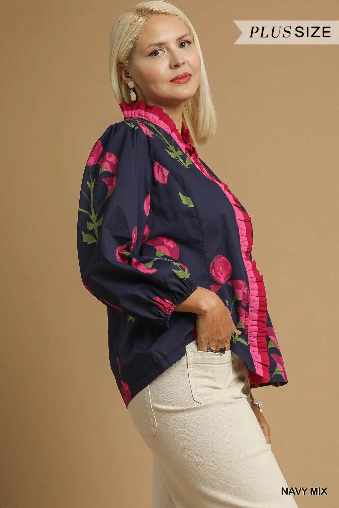 The Avery Blouse (S-2X)(3 Color Options)