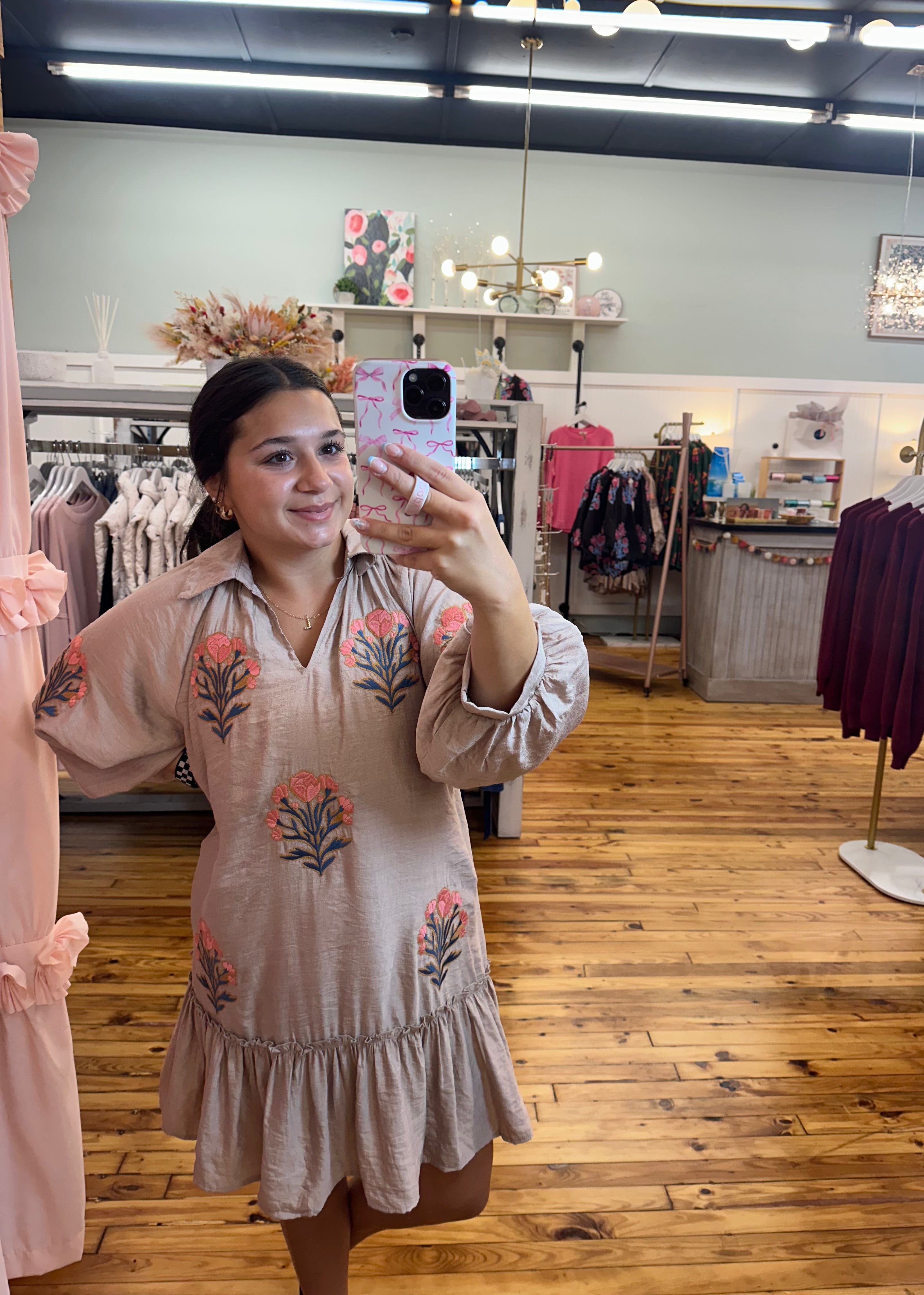 Embroidered Emmalee Dress (S-2X)(2 Colors)