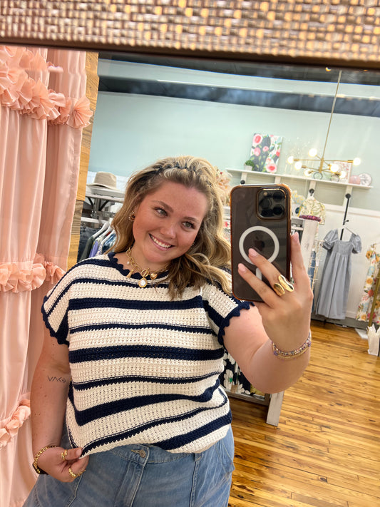 STRIPE SCALLOP TRIM CROCHET SWEATER (2 Colors) (S-L)