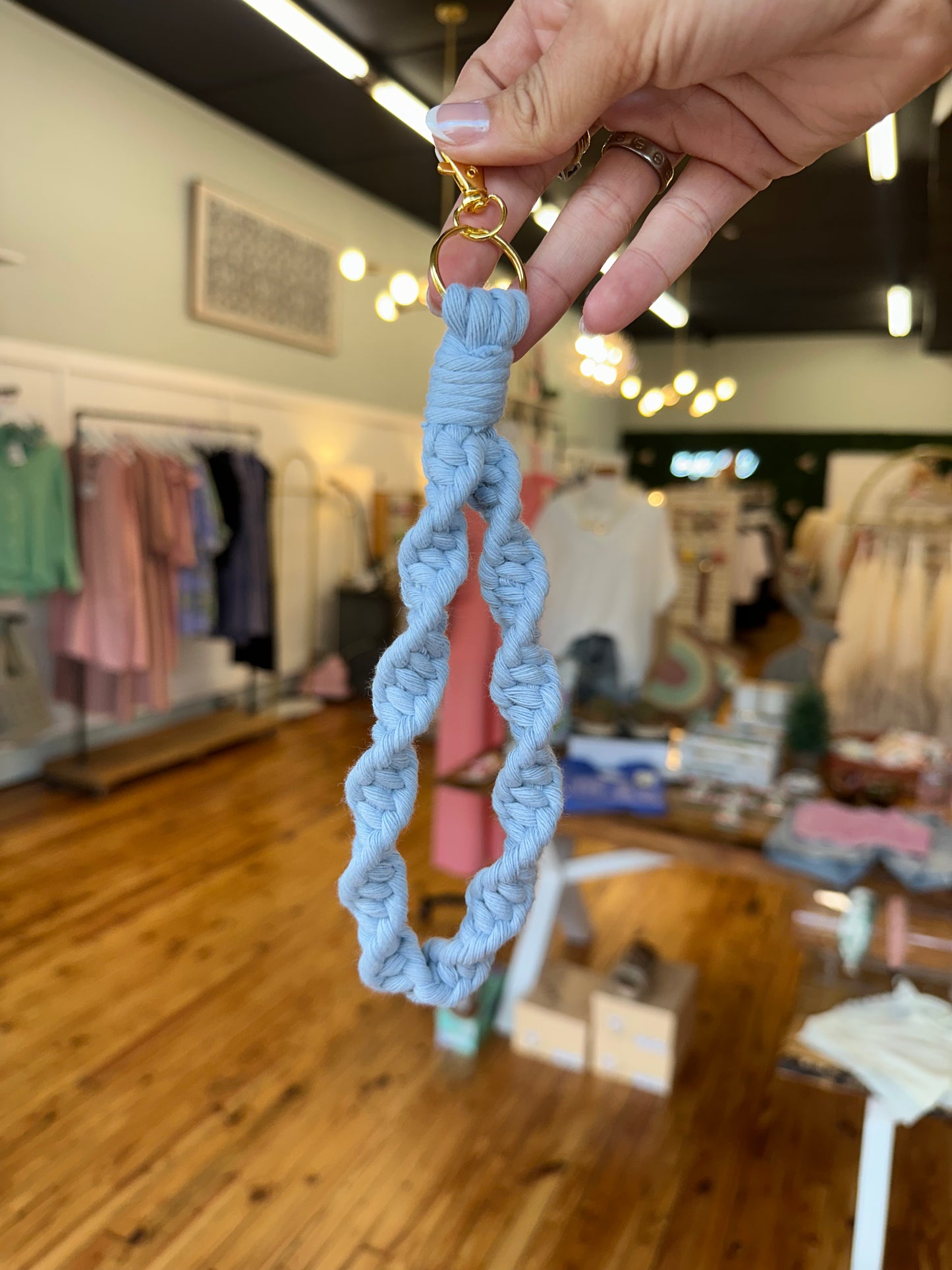 Spiral Macrame Wristlet Keychain (3 Colors)