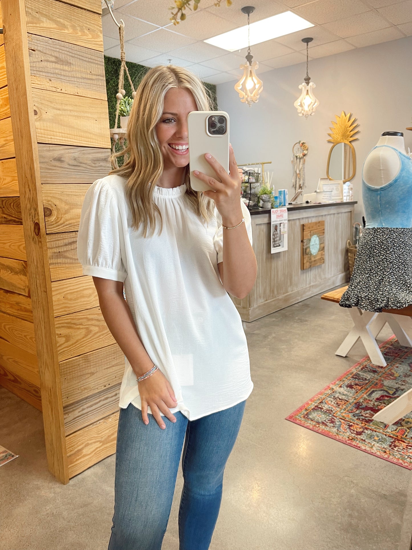 The Wendi White Top (S-L)