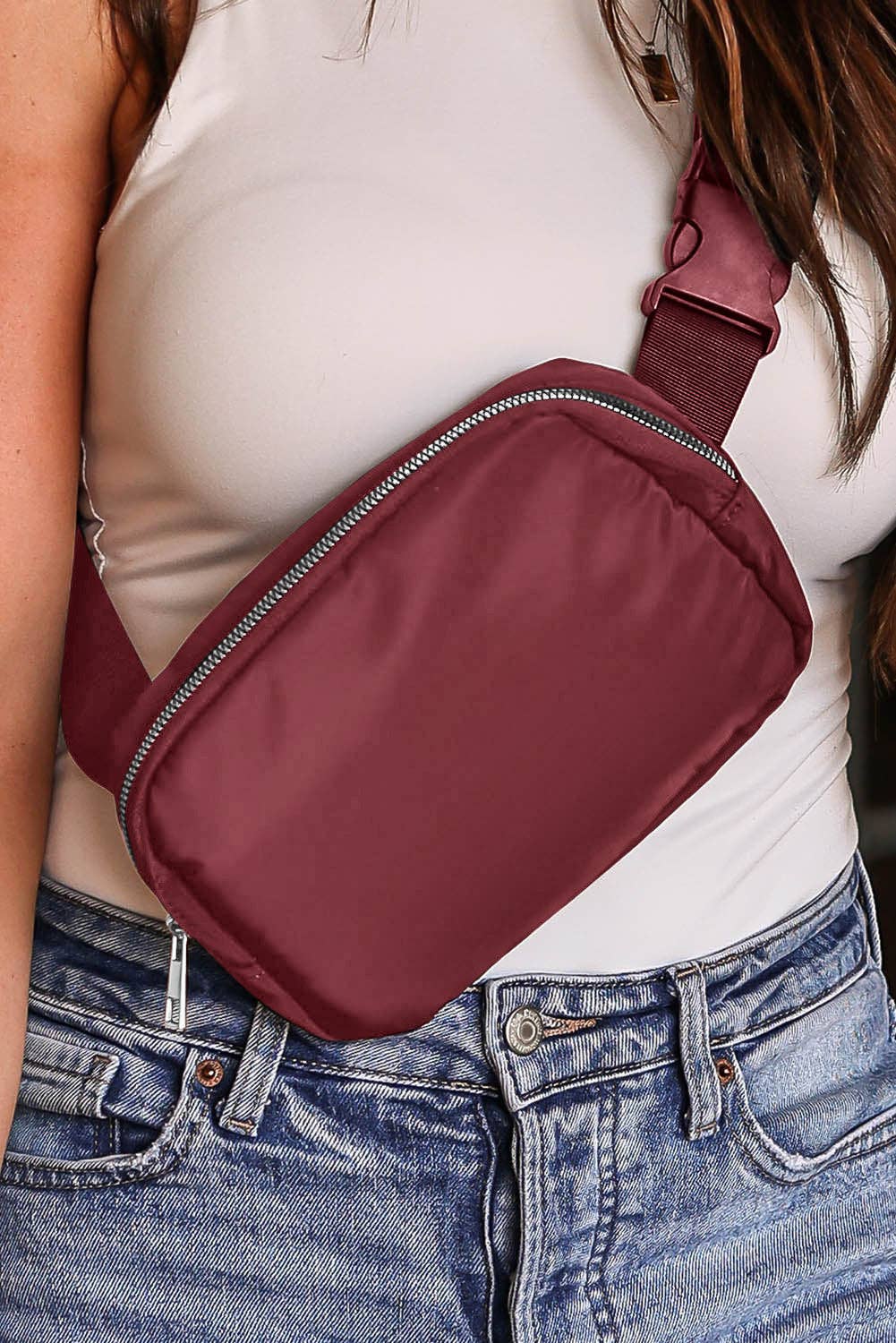 Casual Waterproof Zipped Crossbody Chest Bag