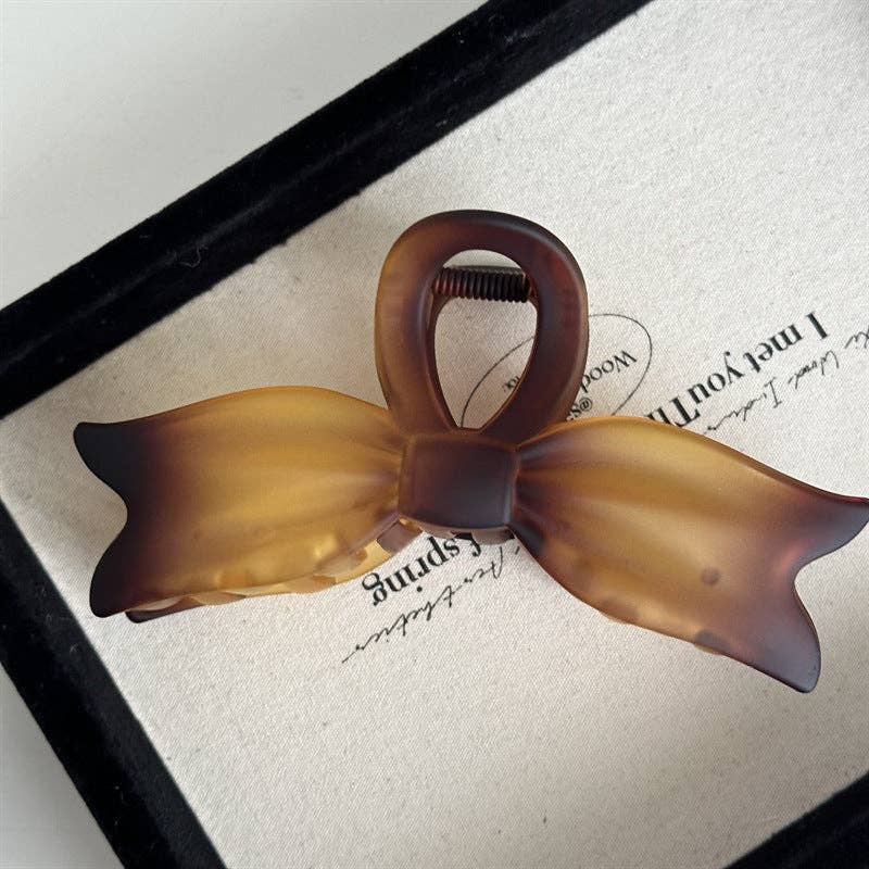 Tortoise Bow Clip