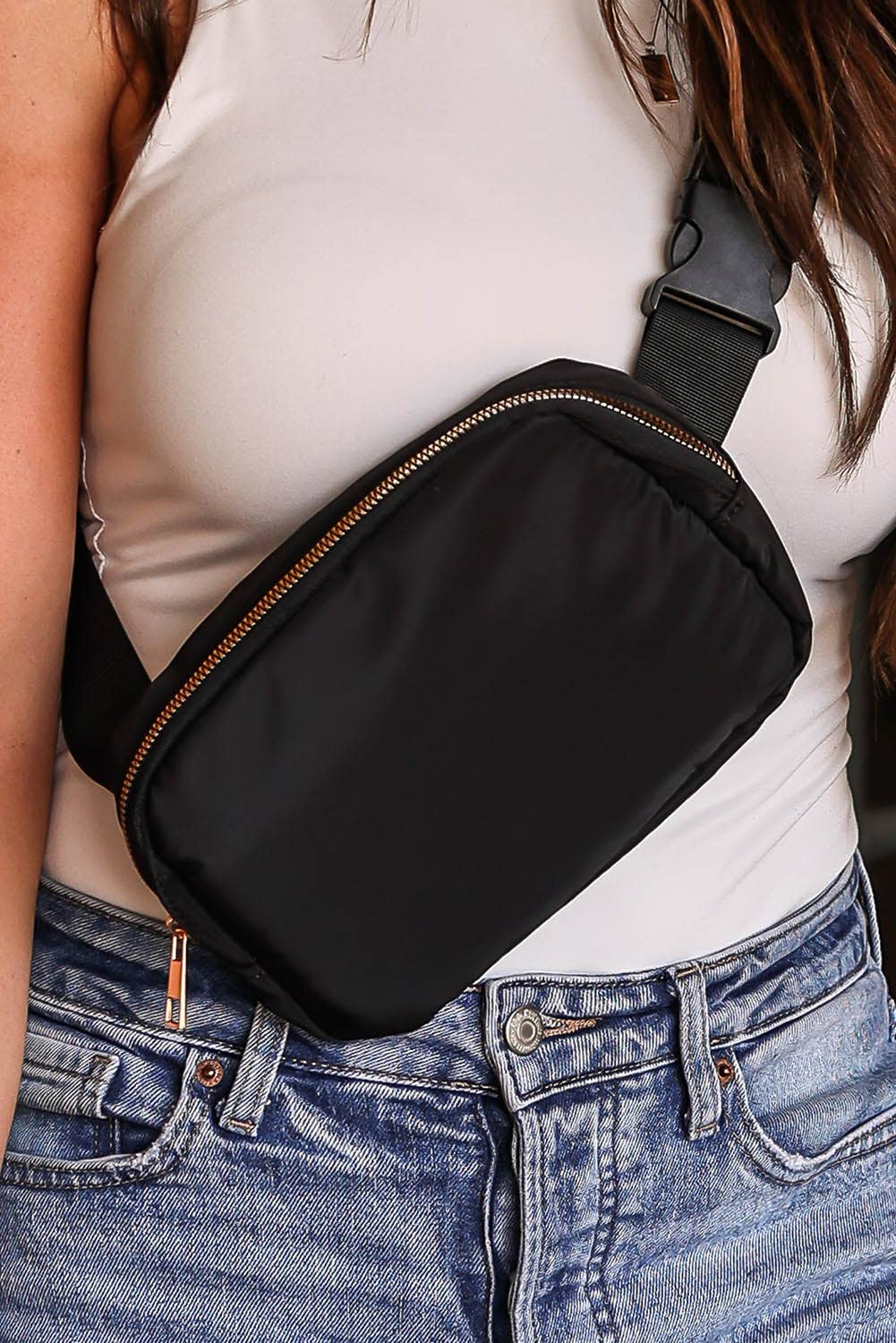 Casual Waterproof Zipped Crossbody Chest Bag