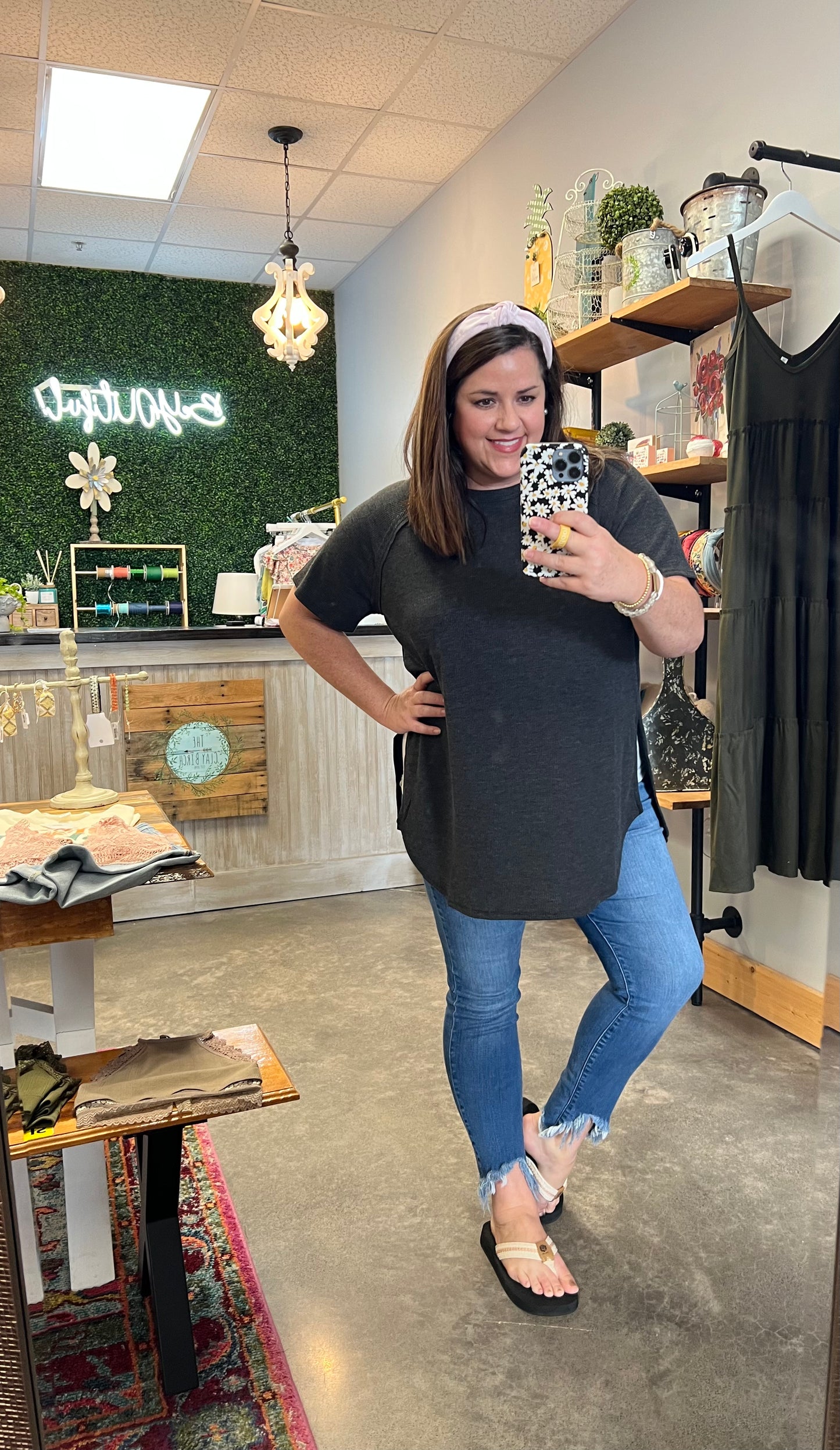 Basic Waffle Weave Black Top (1X-3X)