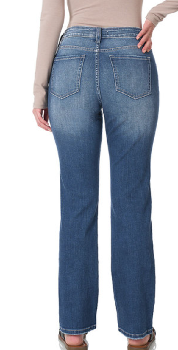 The Callie Straight Leg Jeans (24-30)