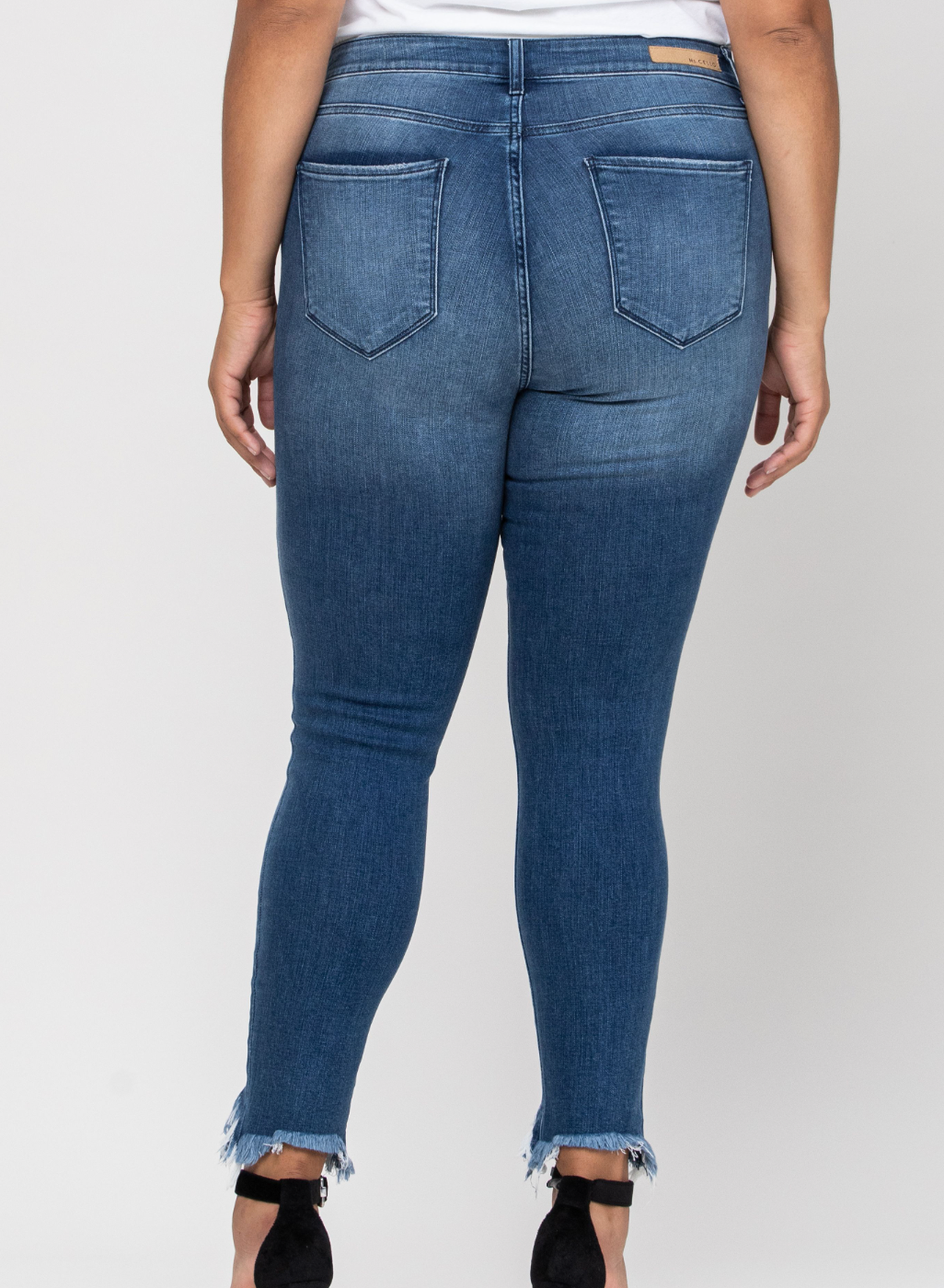 SALE! Cello Cropped Fringe Jeans (1-22)