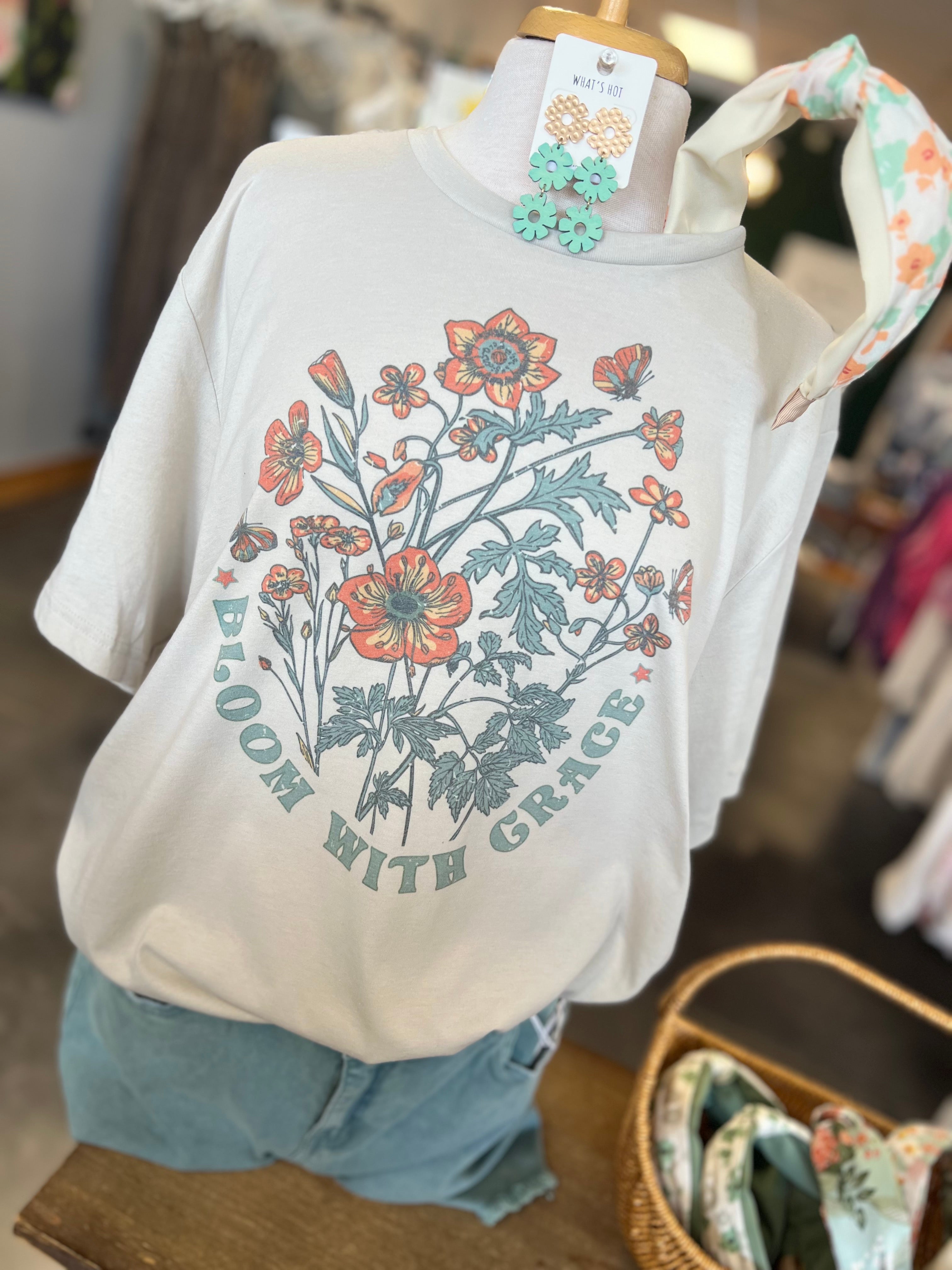 Graphic Tees & Sweatshirts
