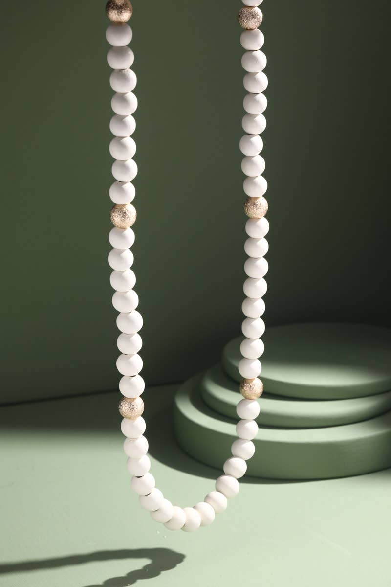 Colored Wood Beaded Necklace (2 Colors)