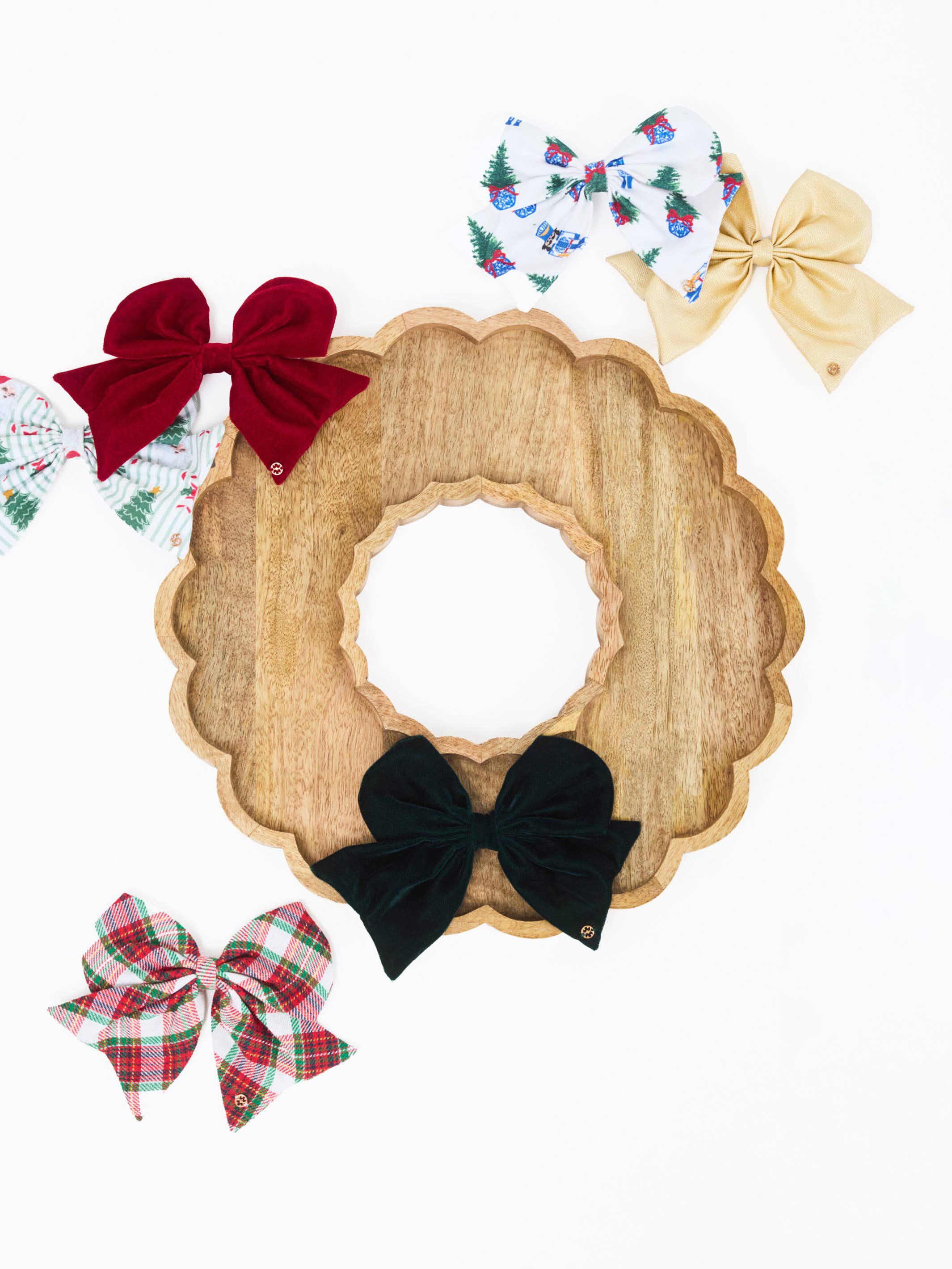 Mary Square - Wreath Bow Board Magnetic