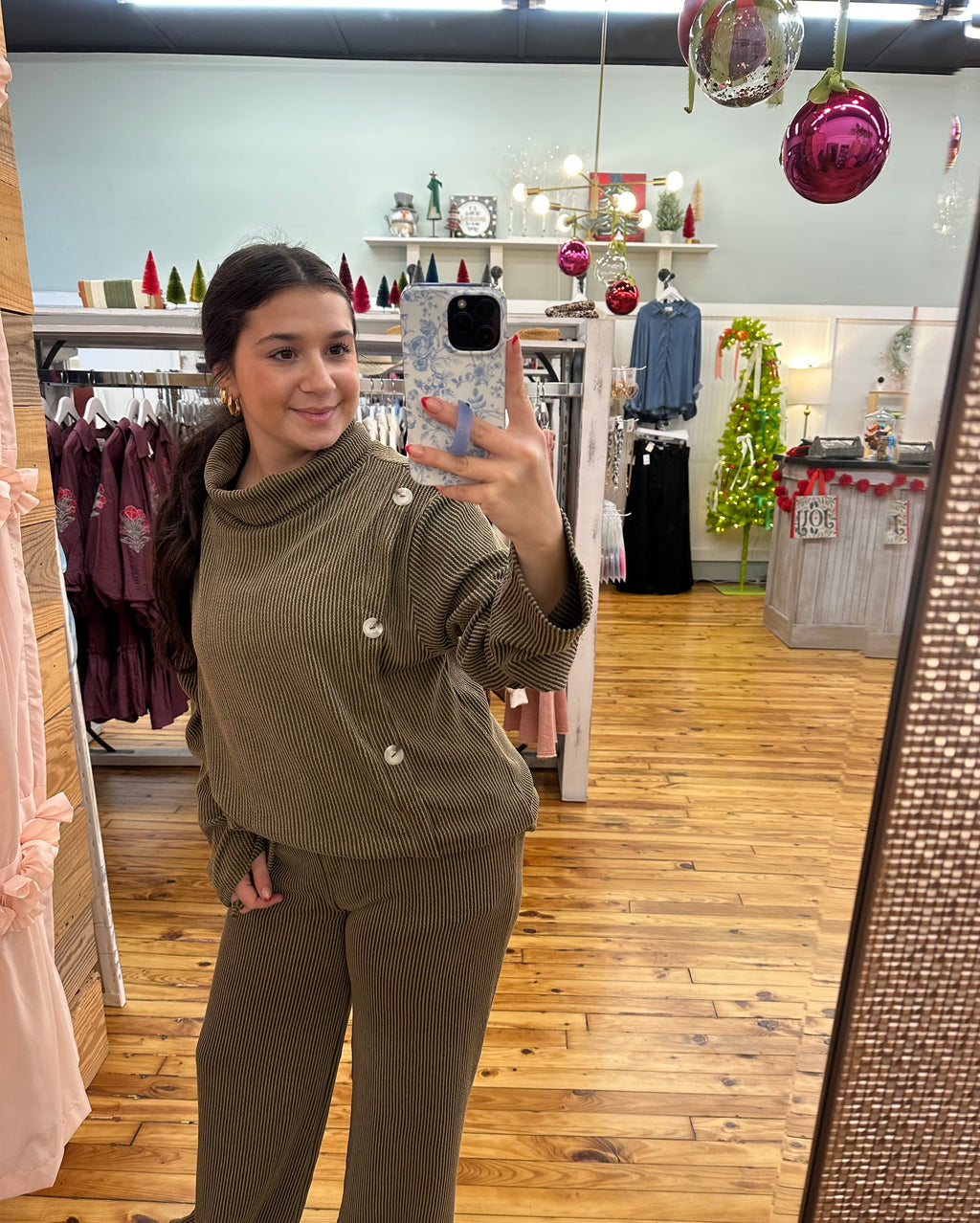 2-Piece Cowl Neck Ribbed Set