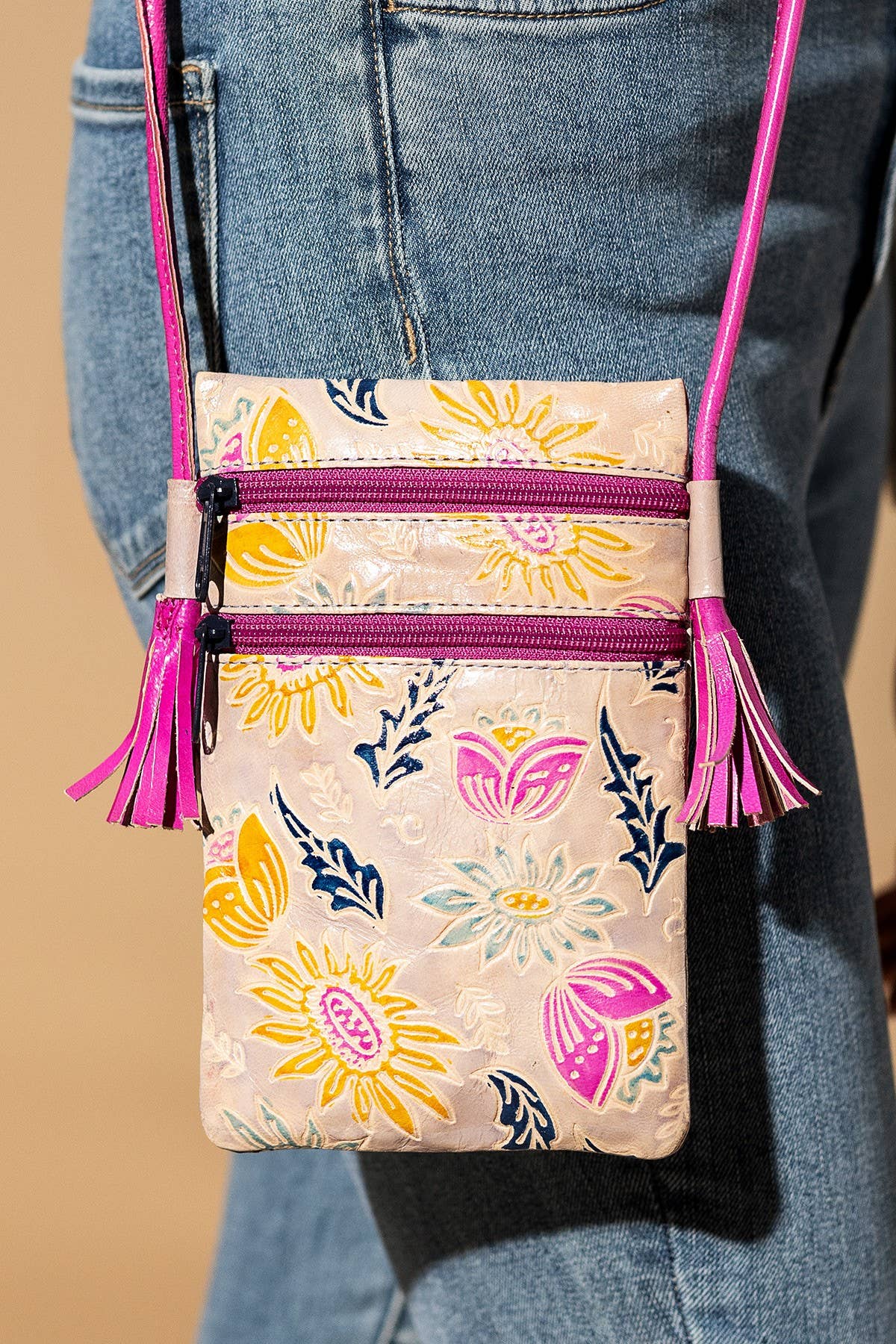 Pink Hand-painted Genuine Leather Cellphone Bag