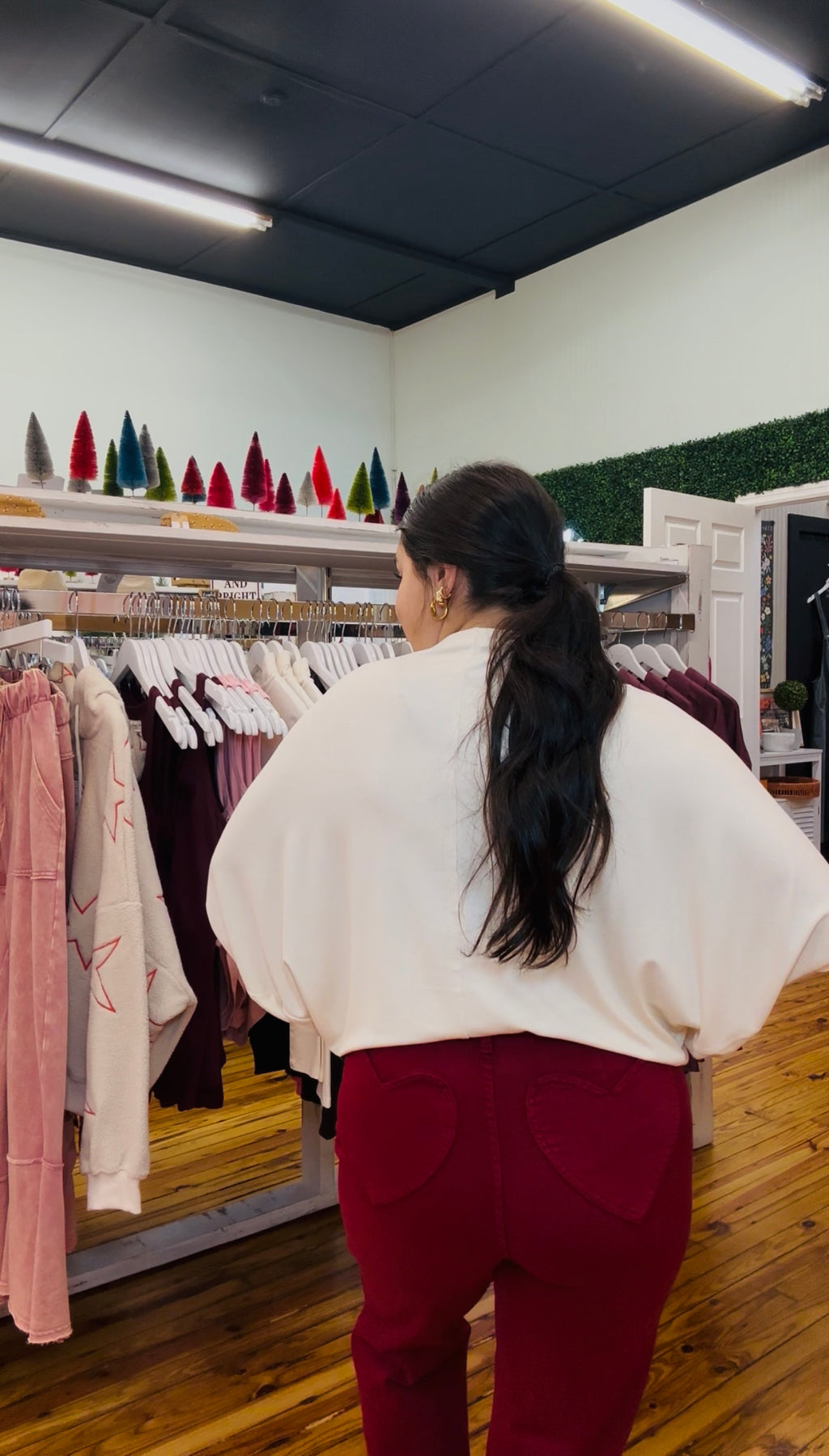 Judy Blue Heart Shaped Back Pockets High Waisted 90's Straight Jeans
