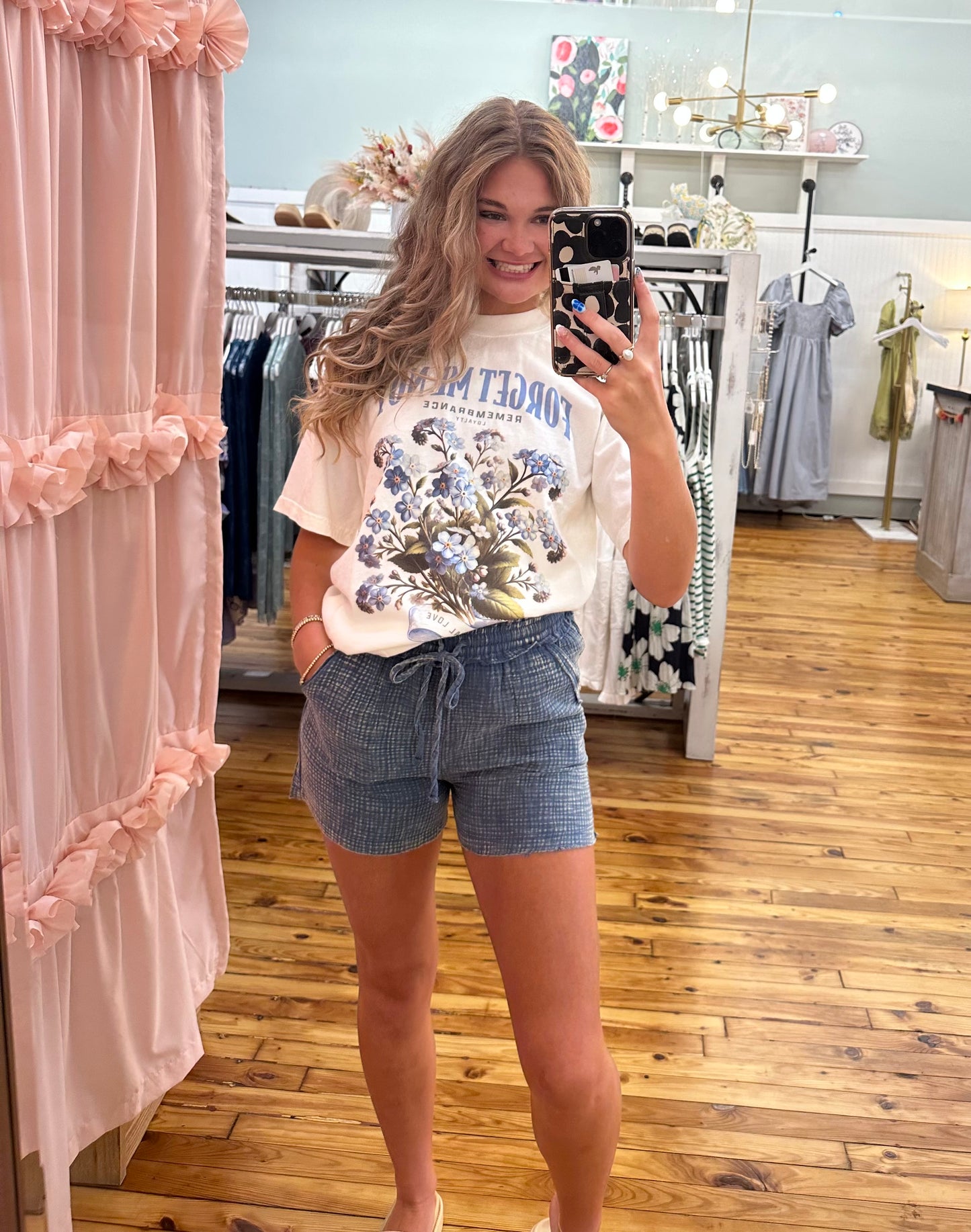 FORGET ME NOT GRAPHIC TEE (S-2X)