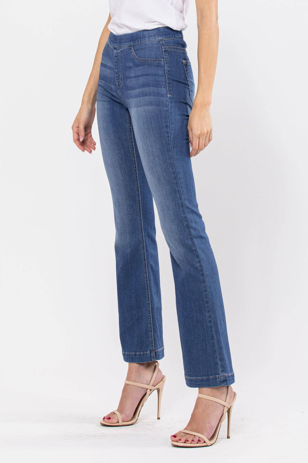 Cello Jeans - Medium Wash Flared Jegging 30" Inseam (PETITE)