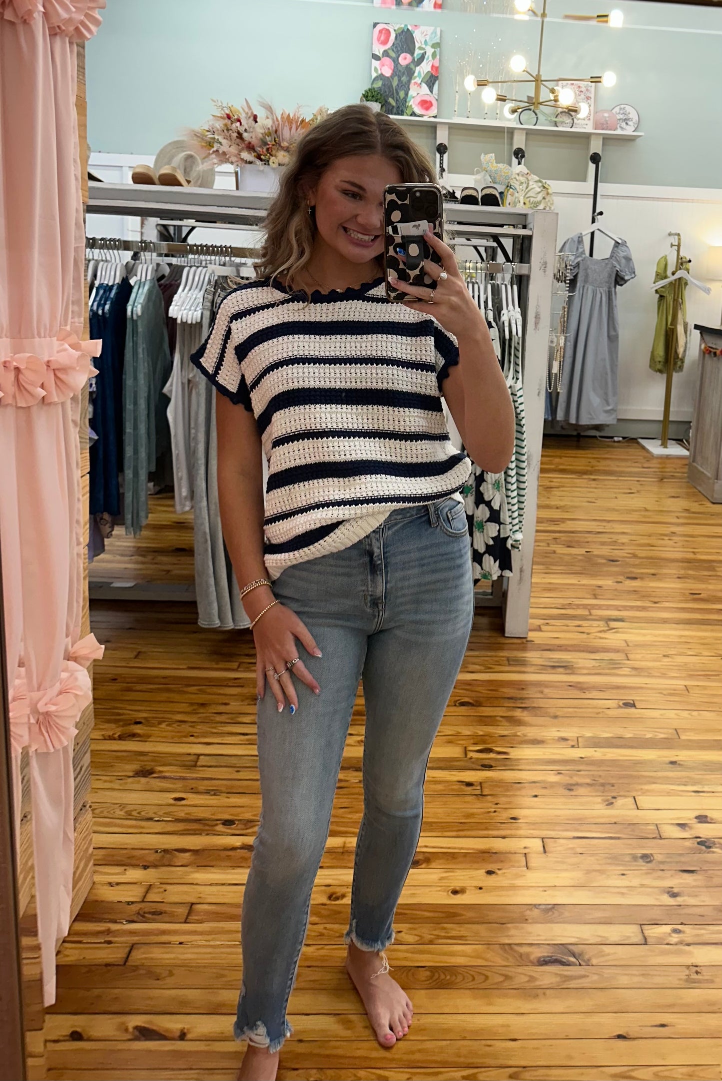 STRIPE SCALLOP TRIM CROCHET SWEATER (2 Colors) (S-L)