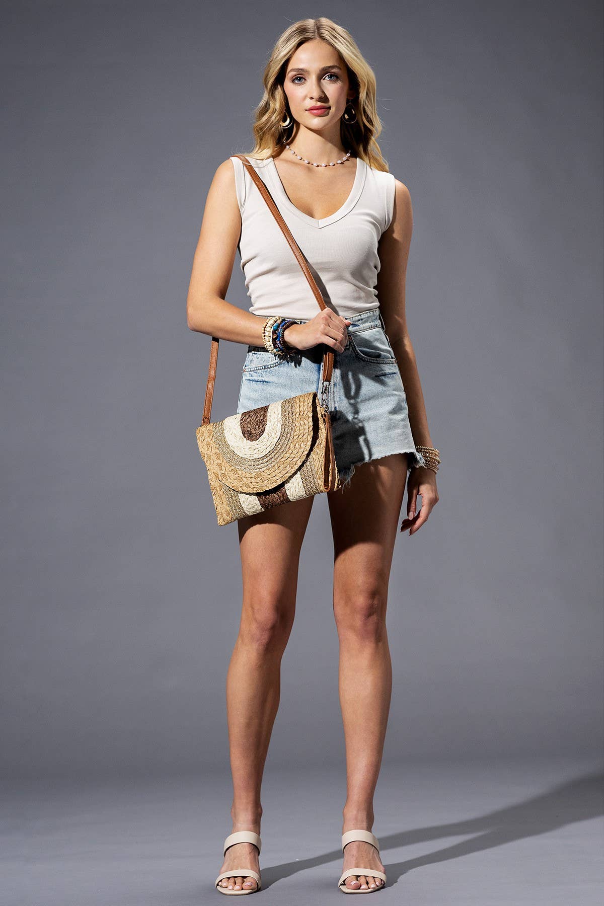 SALE! Metallic Lined Straw Clutch & Crossbody Bag (2 Colors)