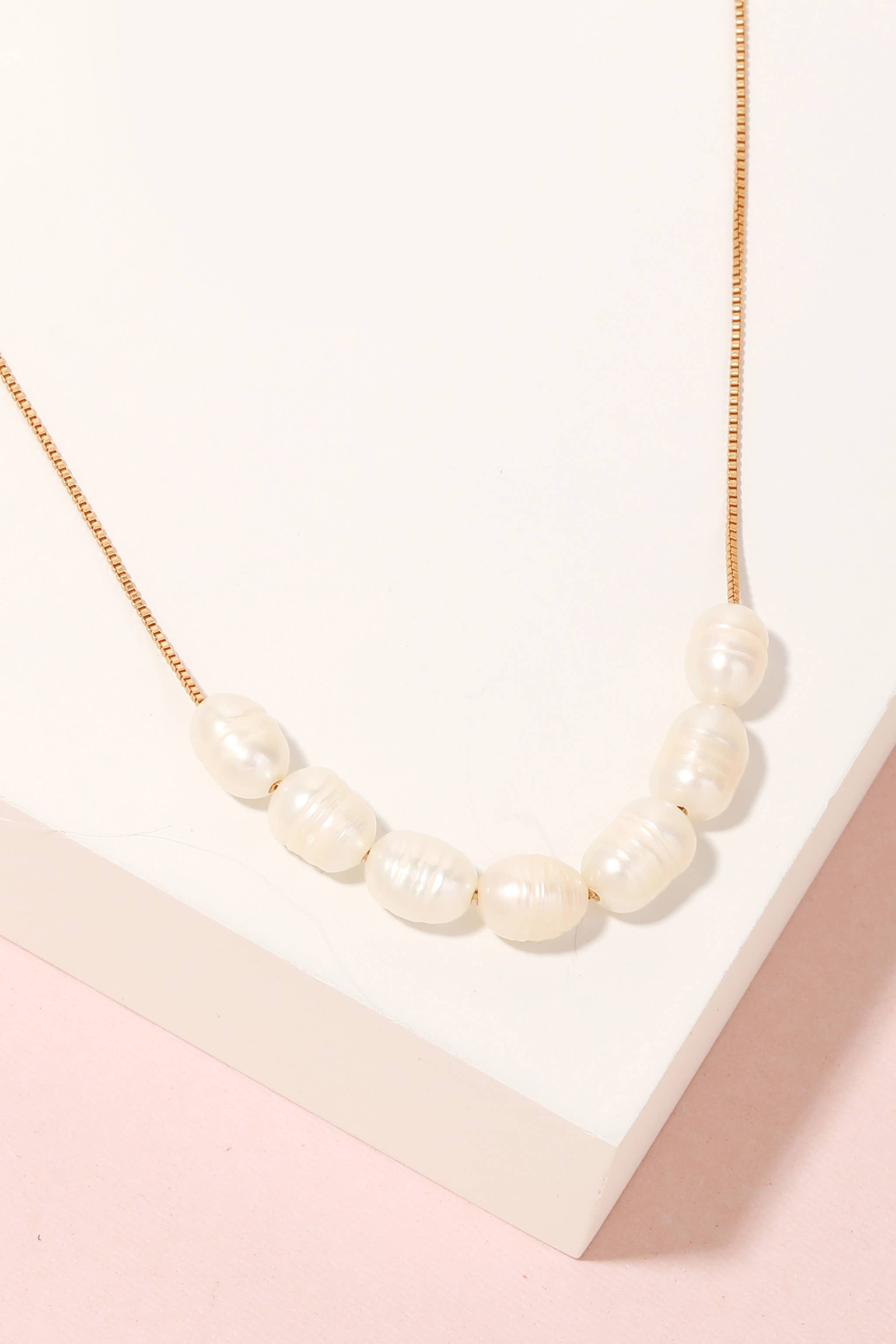 Pearly Bead Charms Dainty Chain Necklace