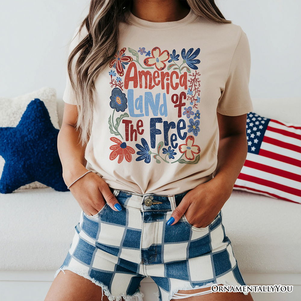 ♥️💙🇺🇸America Land of the Free Graphic Tee(S-2X)