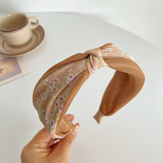 Elegant and Simple Floral Headband