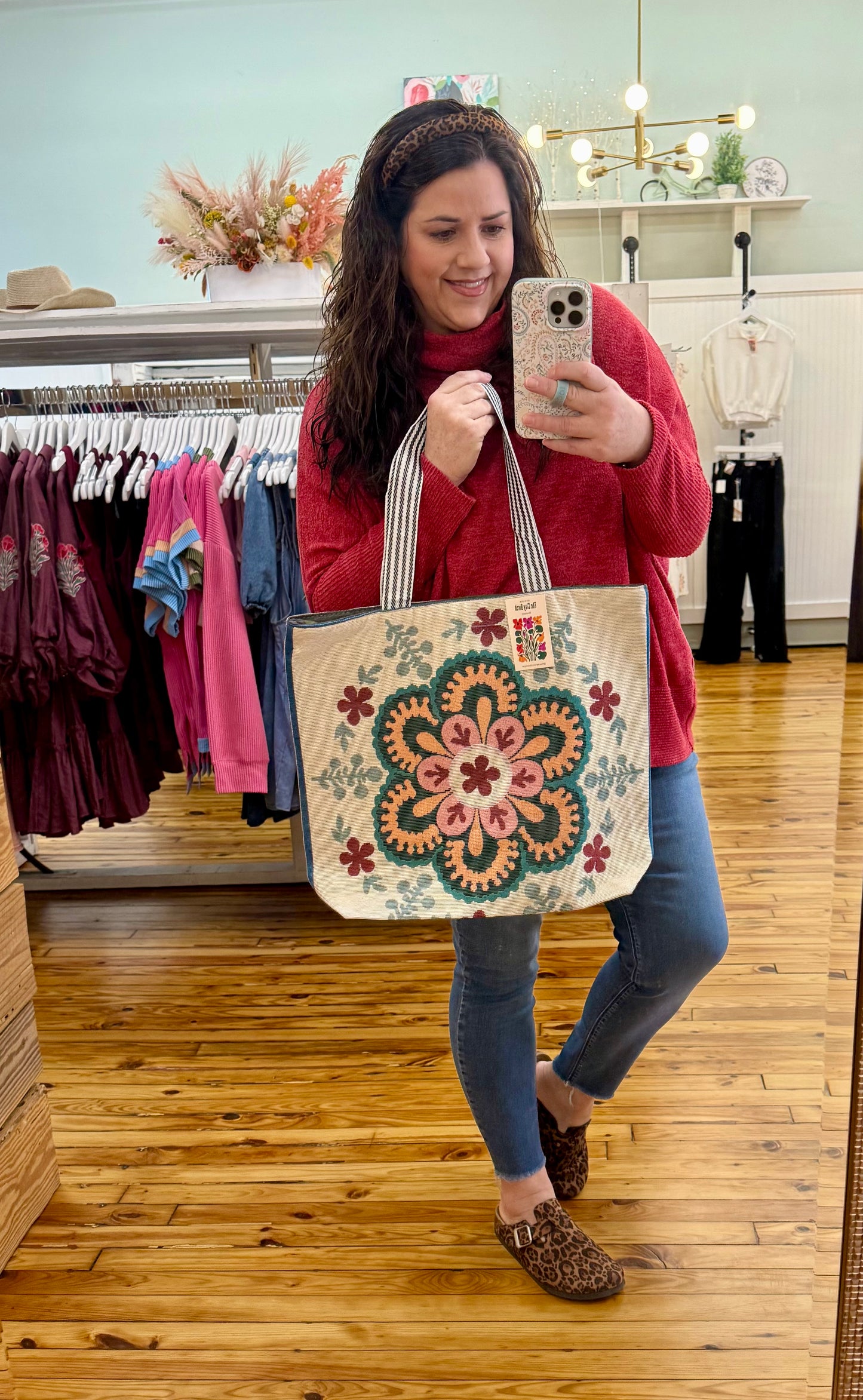 Retro Embroidered Shoulder Tote Bag (2 Colors)