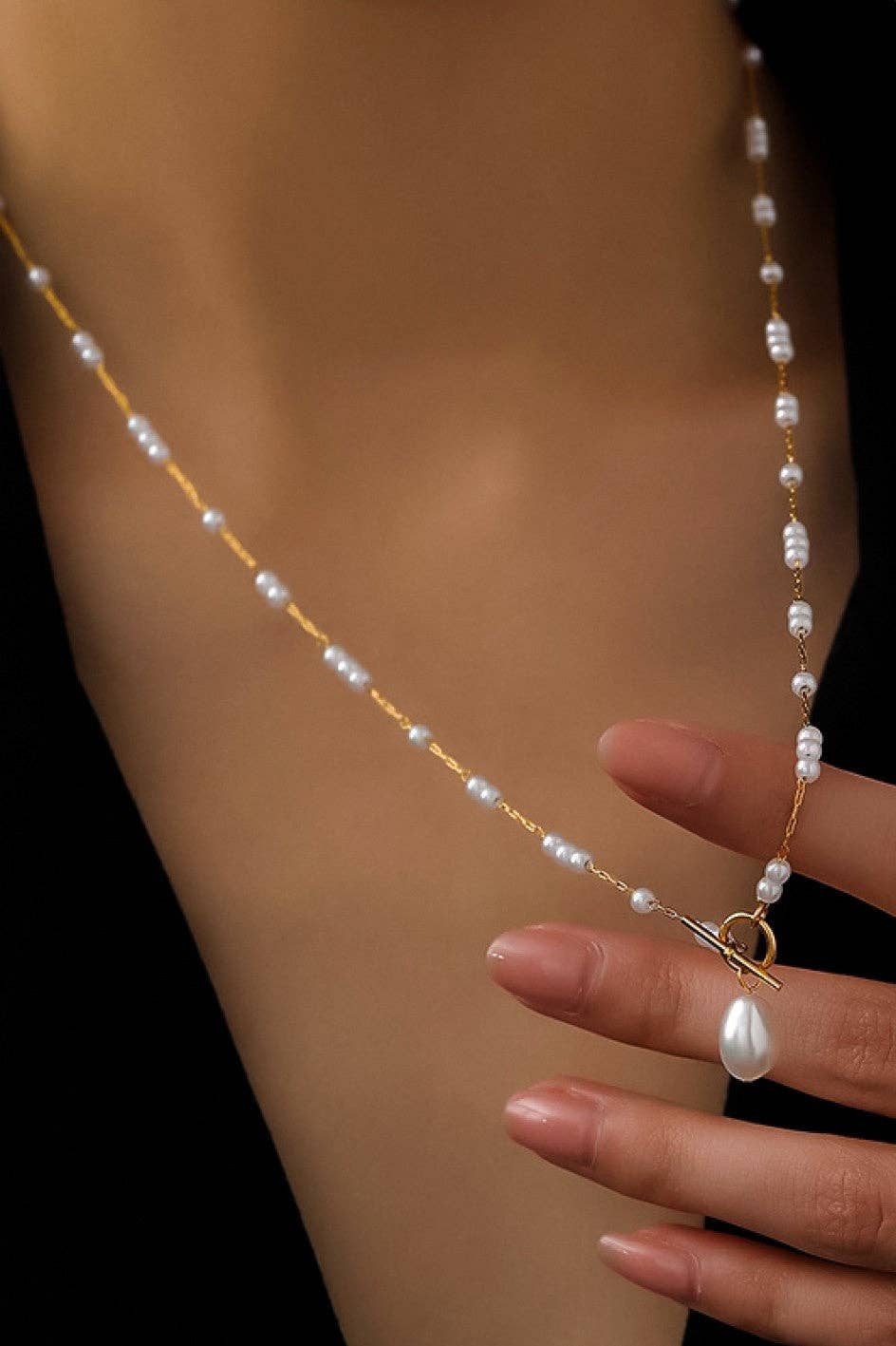 18K Gold Plated Waterproof Stainless Steel Chain Necklace w/ pearls