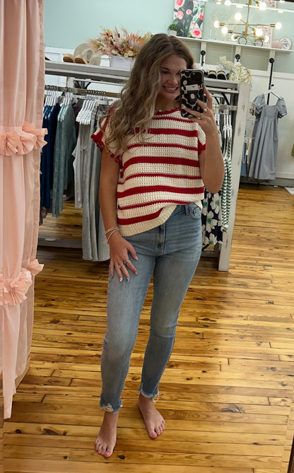 STRIPE SCALLOP❤️TRIM CROCHET SWEATER (S-L)