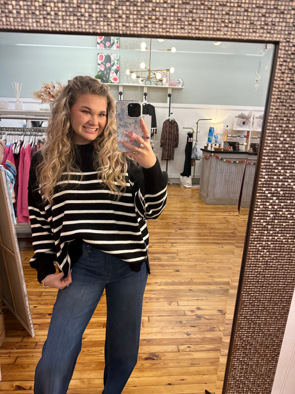 Cozy in Stripes (S/M or L/XL)