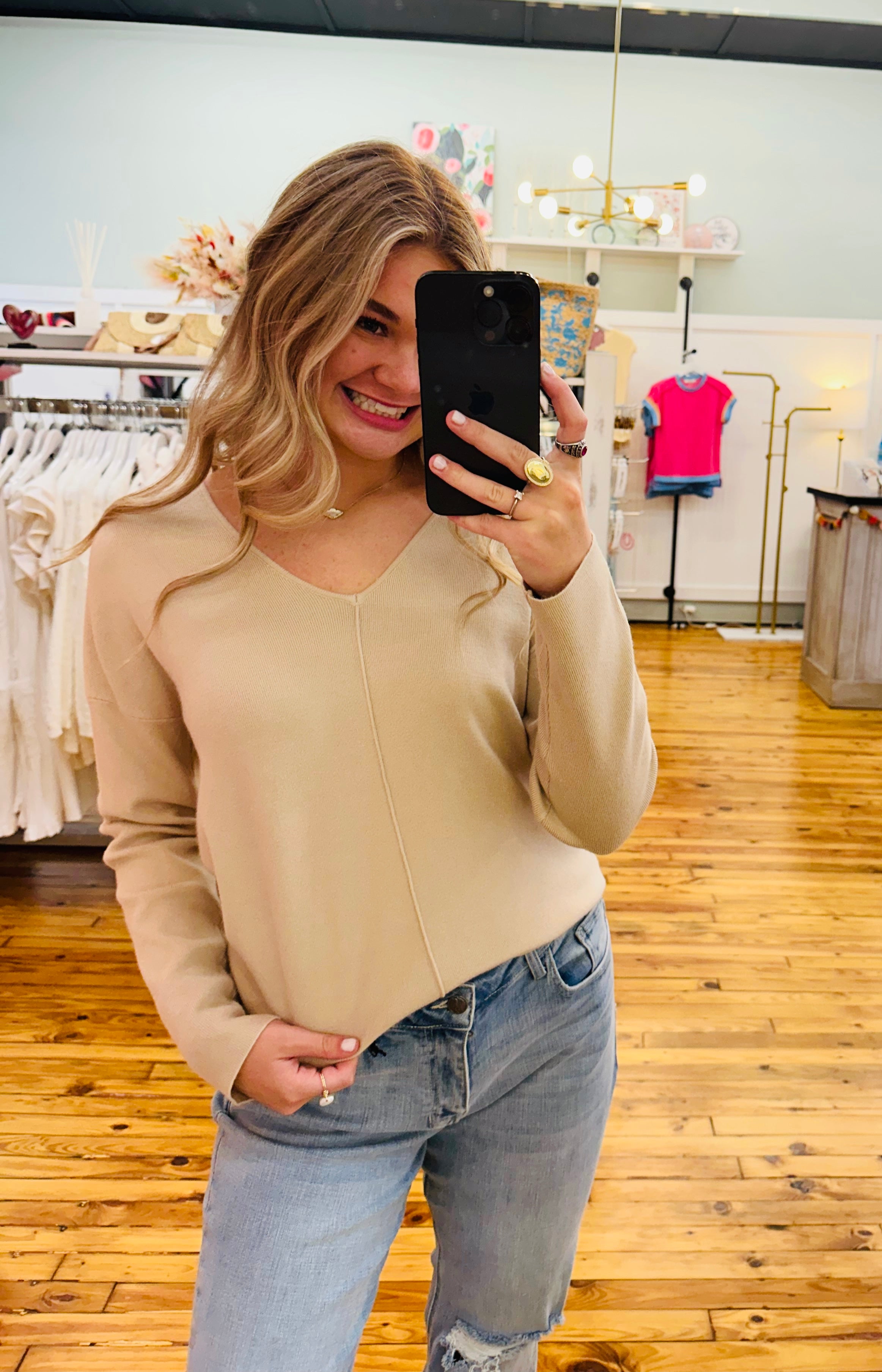 The Leila Sweater (S-L)