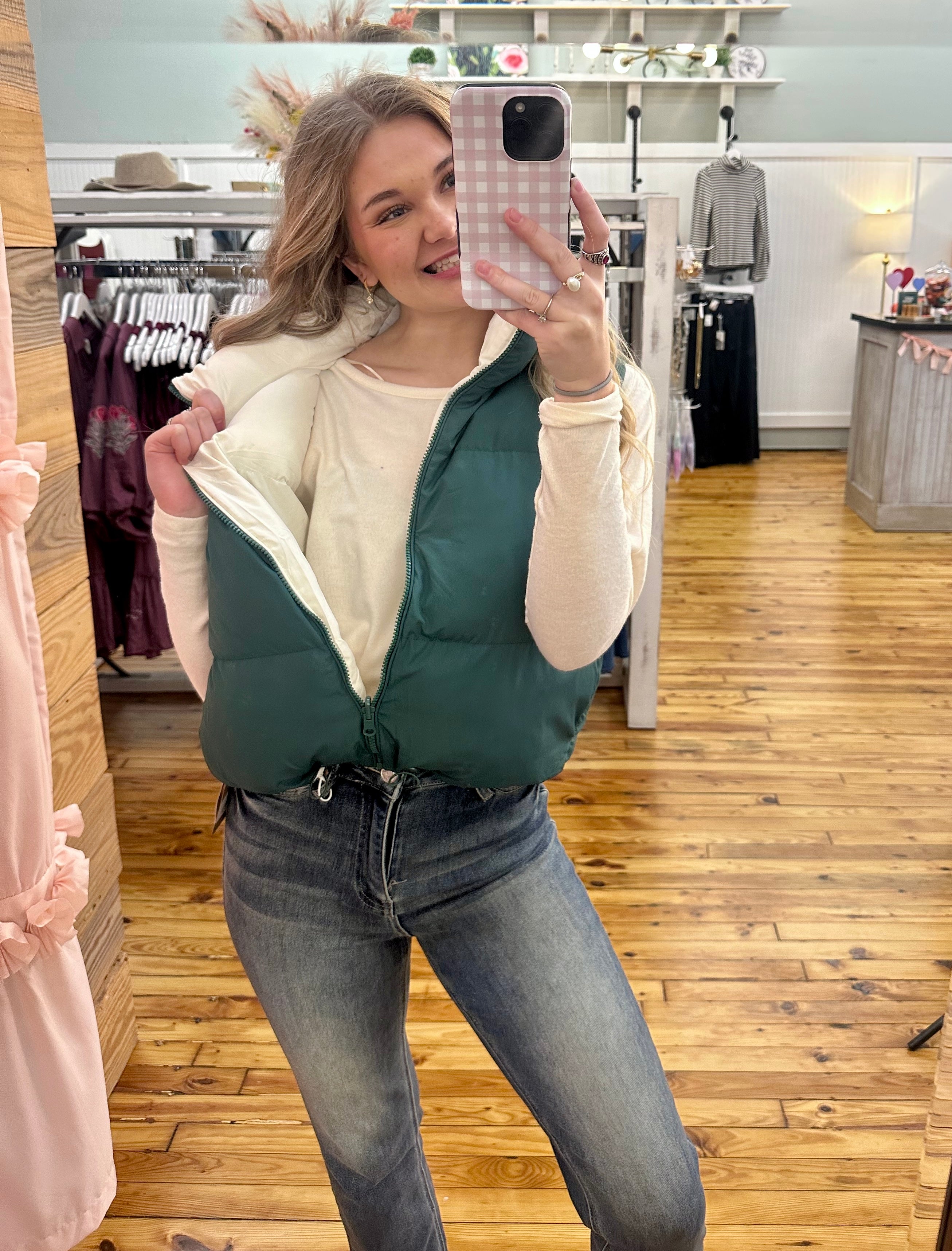 REVERSIBLE ZIP UP PUFFER VEST (S-L)