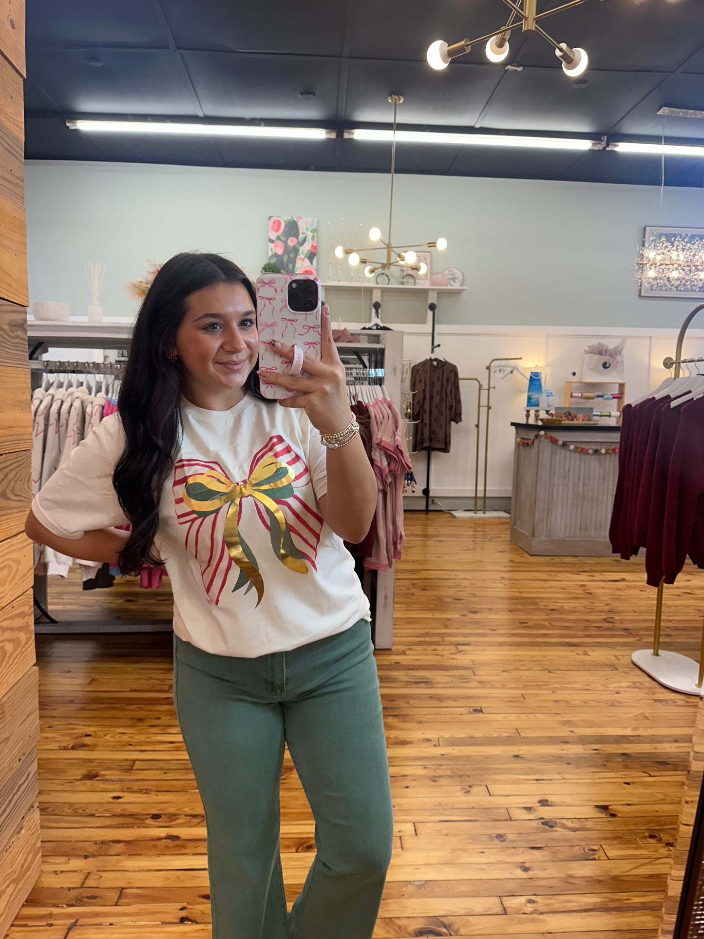 SALE! Christmas Bow Graphic Tee (S-3XL)