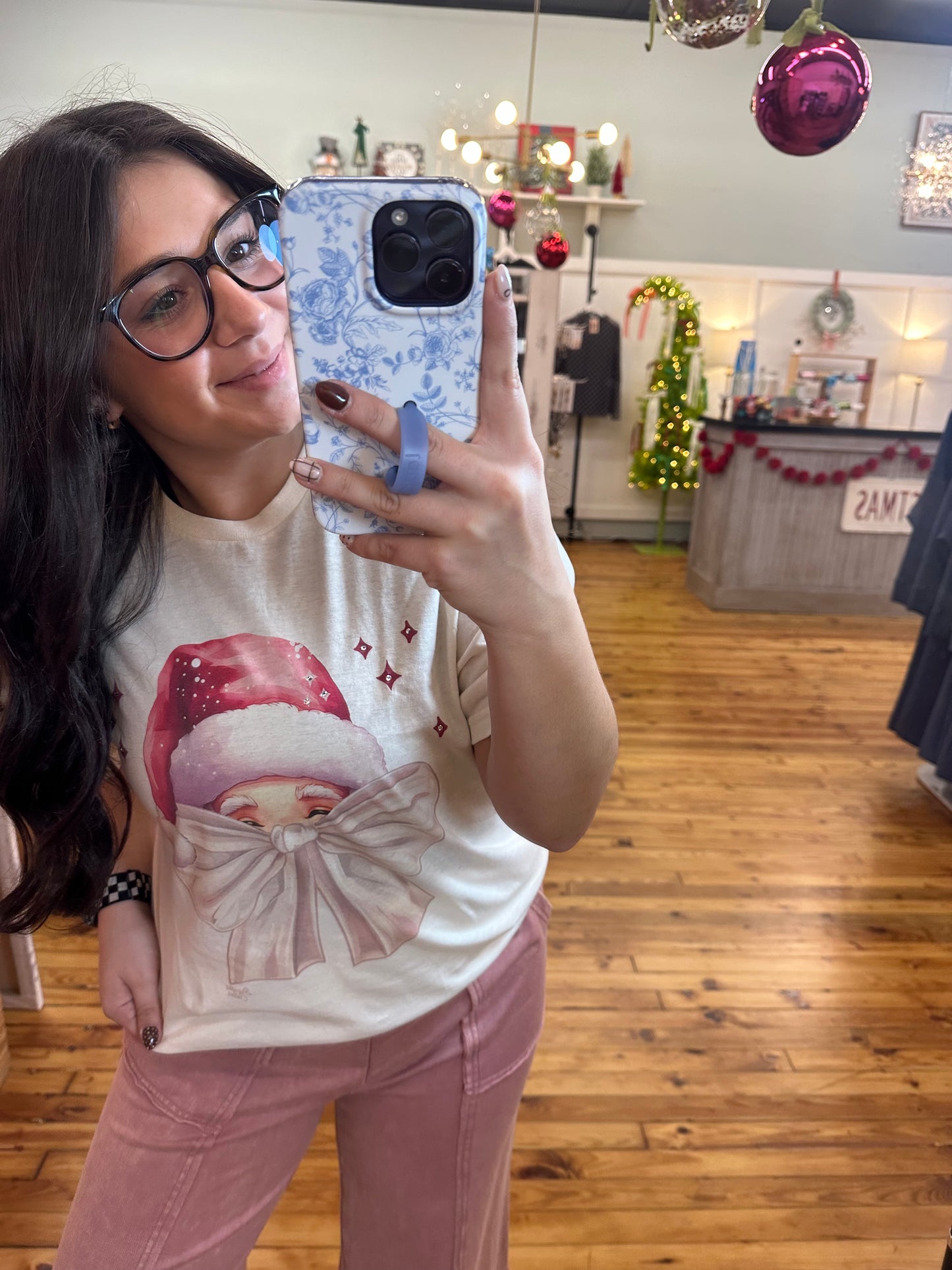 SALE! Santa Bow Face Graphic Tee (S-3X)