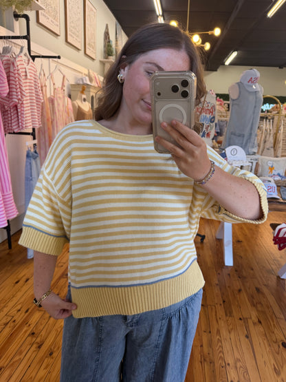 THE SUNSHINE SWEATER (S-L)