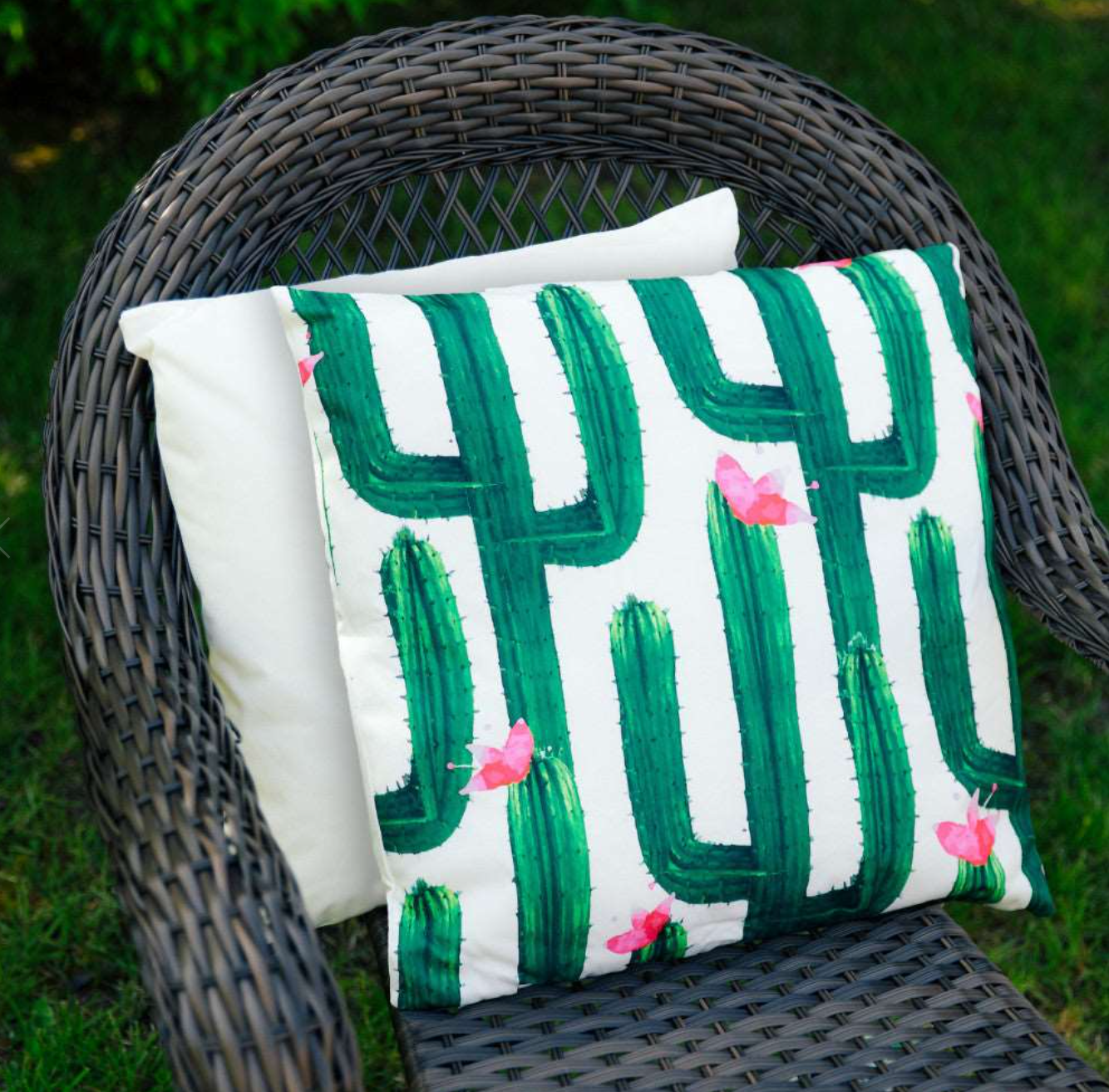 SALE! Adorable Cactus Pillow