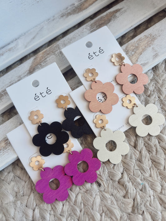 Wooden Flower Earrings (4 colors)