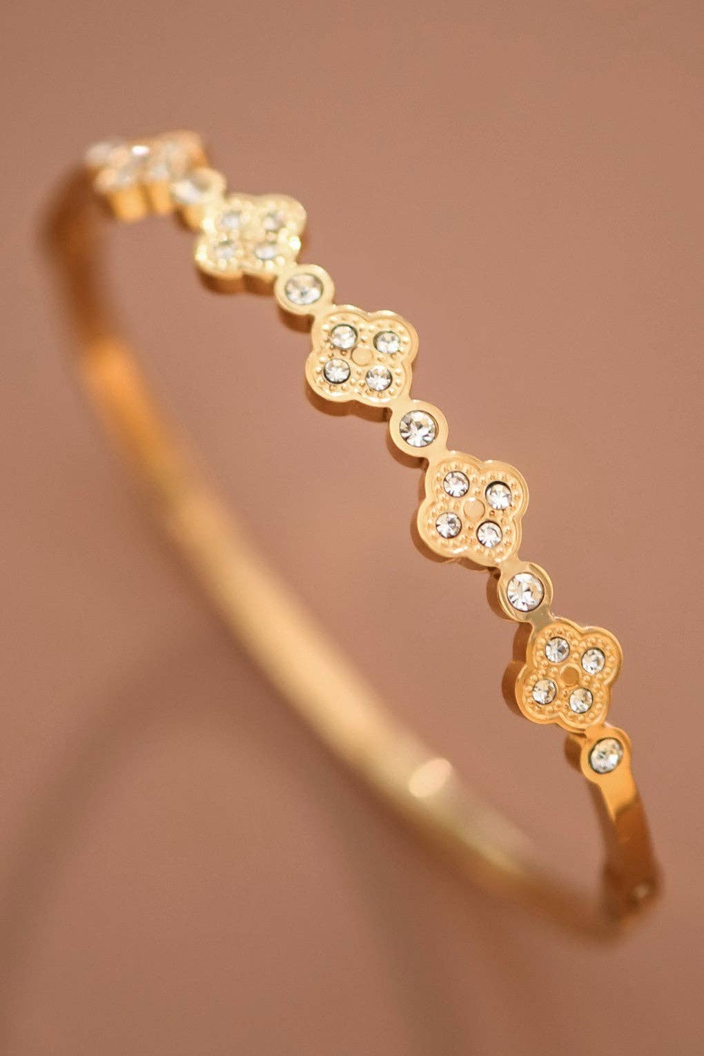 18K Gold Plated Waterproof Stainless Steel Bangle