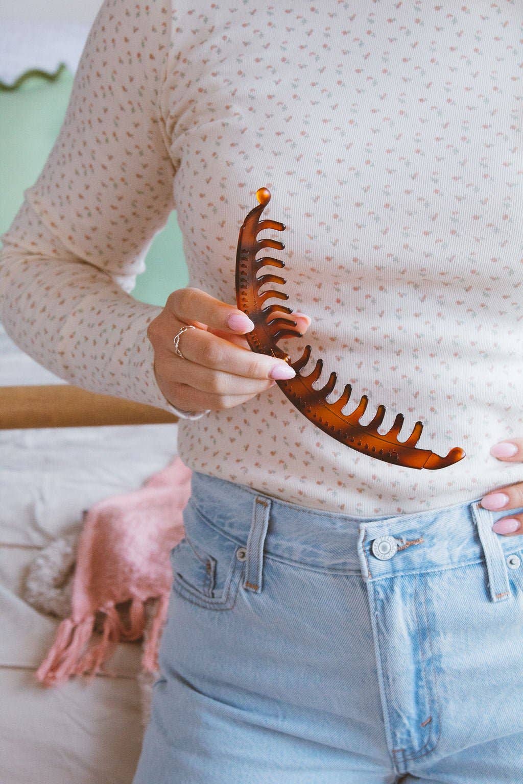 Large Banana Claw Clip